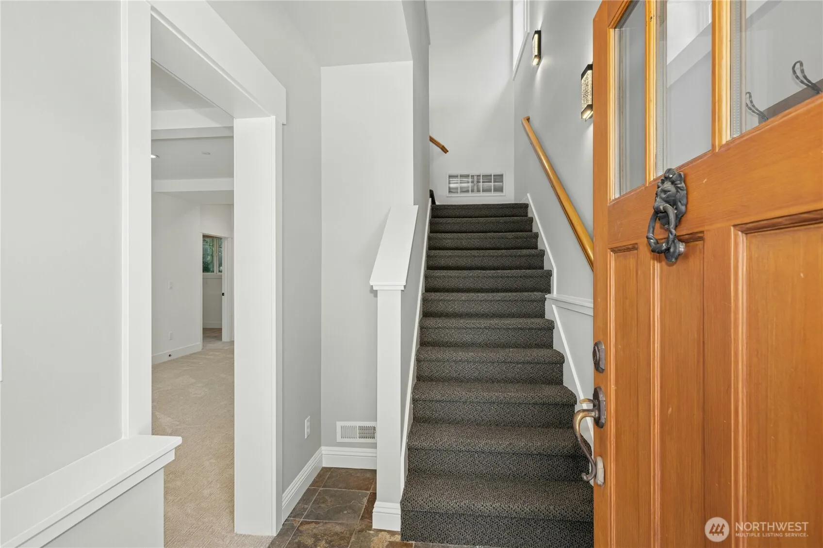Property photo for 634 11th Avenue, Kirkland photo 3
