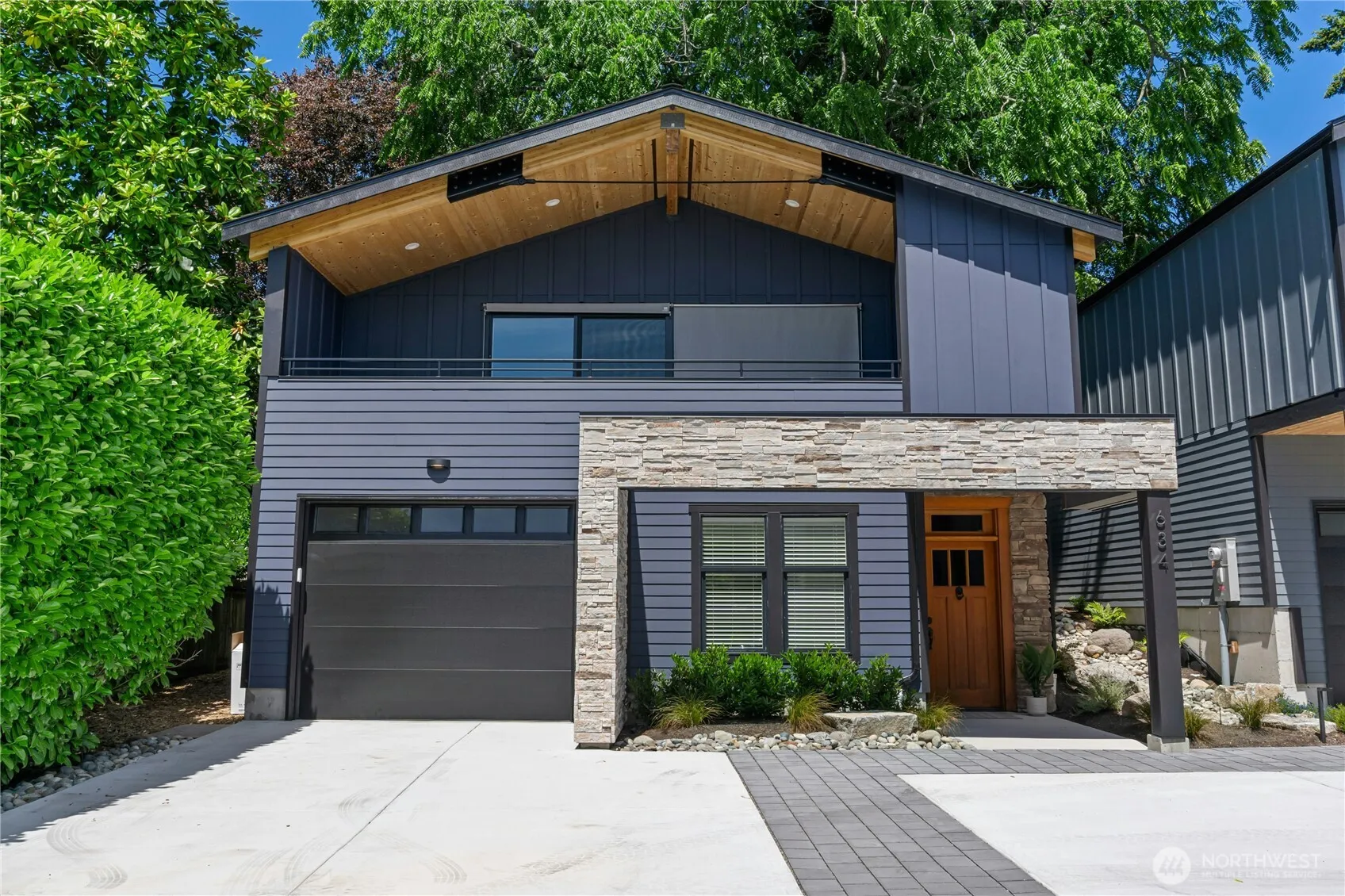 Property photo for 634 11th Avenue, Kirkland
