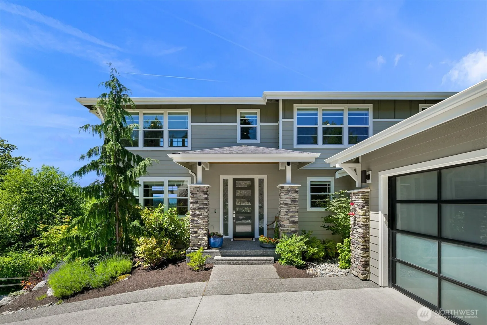 Property photo for 1221 34th Street, Bellingham photo 2