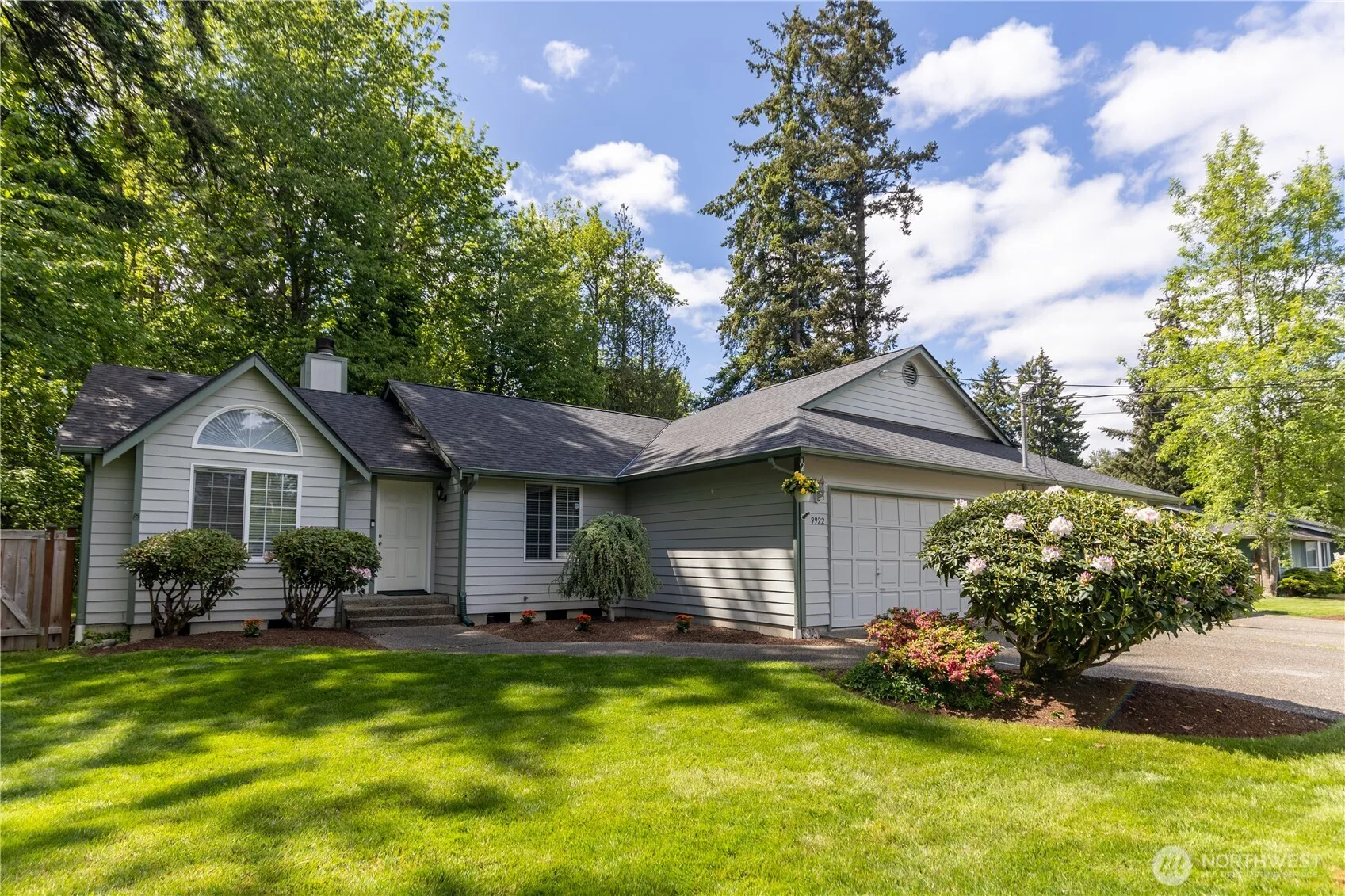 Property photo for 9922 E F Street E, Tacoma photo 5