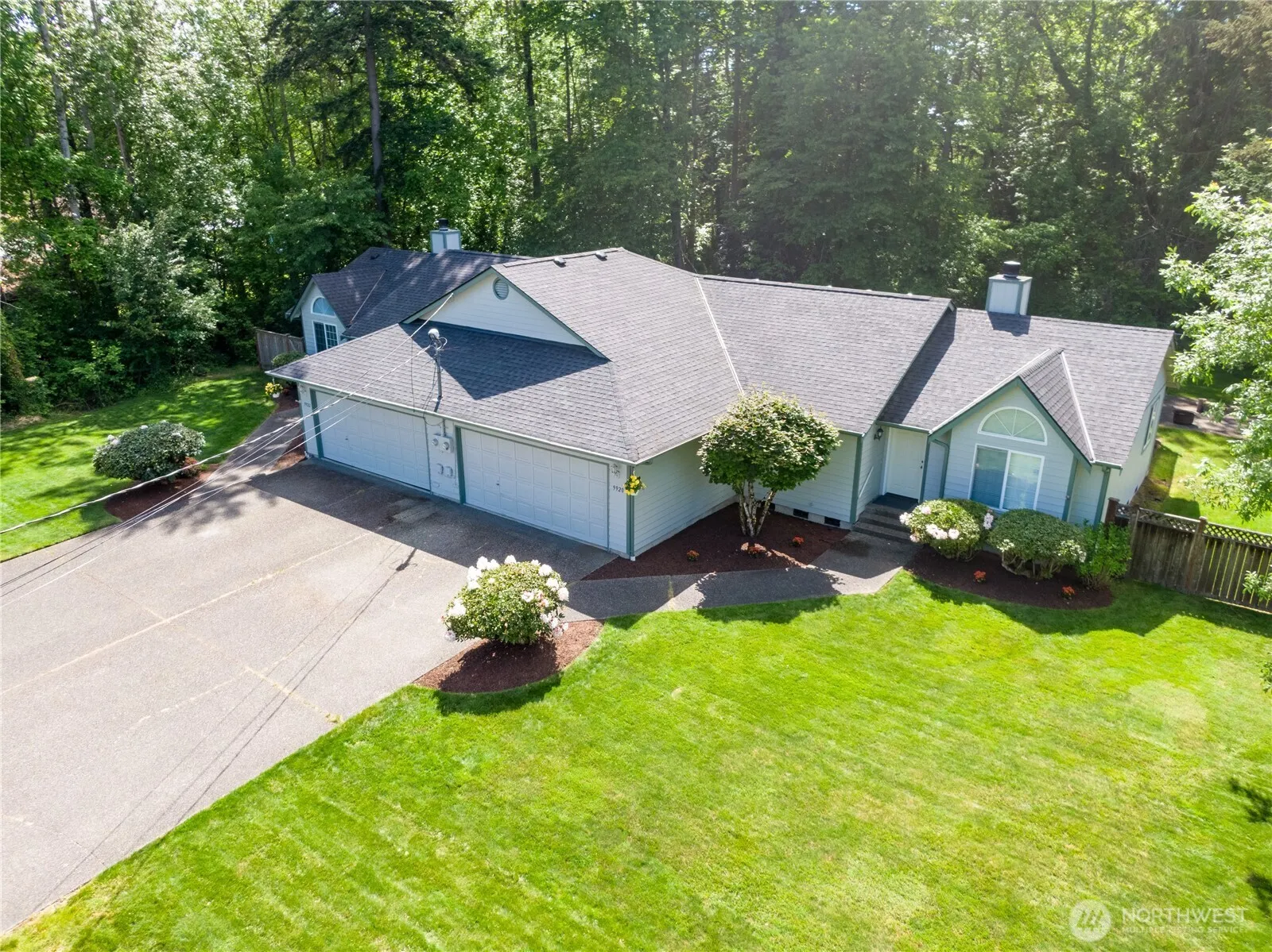Property photo for 9922 E F Street E, Tacoma photo 2