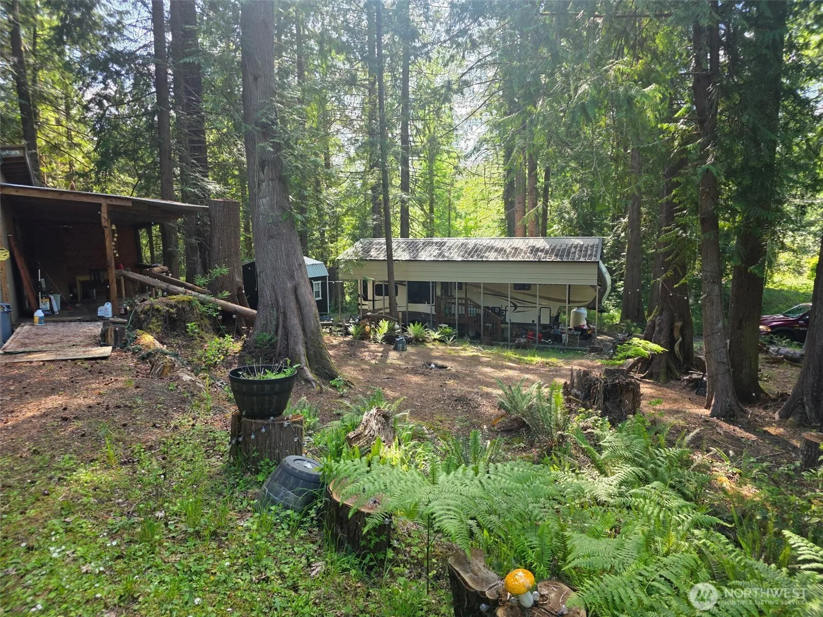 Property photo for 71 E Lakeshore Drive E, Shelton photo 3