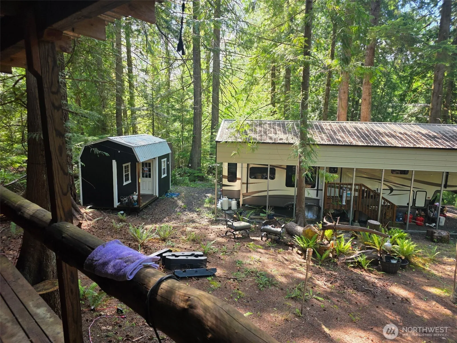 Property photo for 71 E Lakeshore Drive E, Shelton photo 2