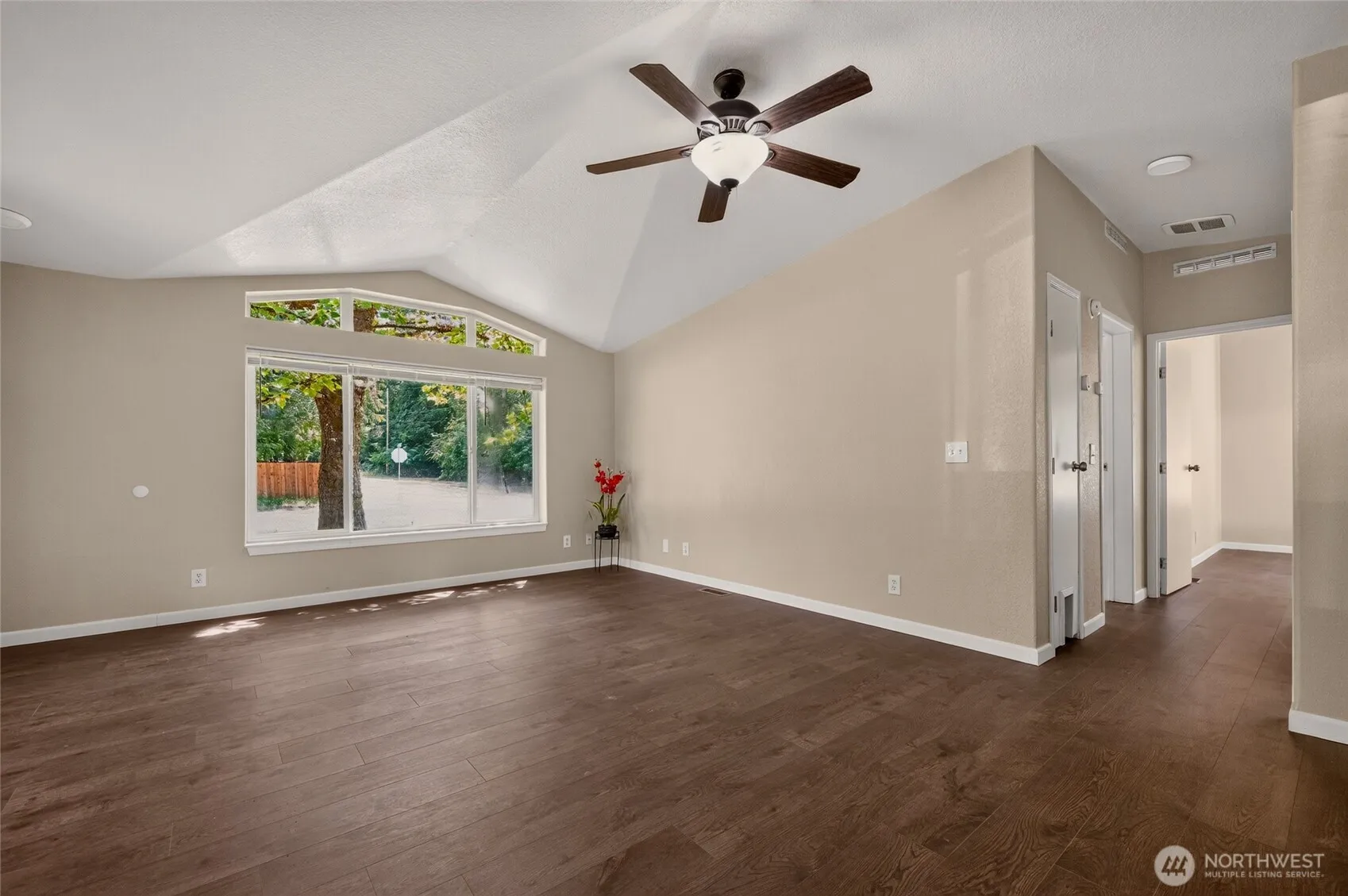 Property photo for 150 E Kingston Way, Shelton photo 5