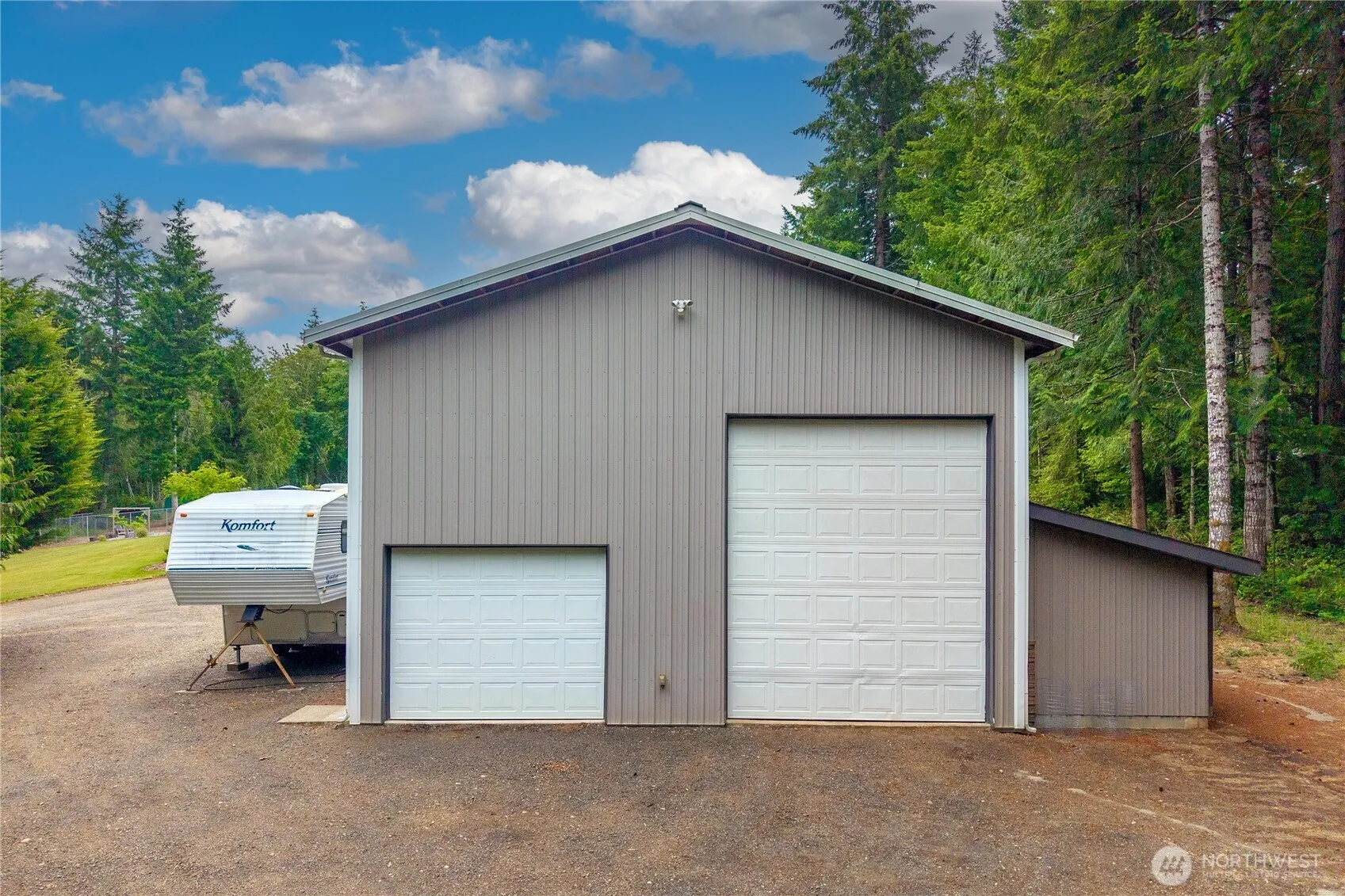 Property photo for 1825 W Deegan Road E, Shelton photo 5