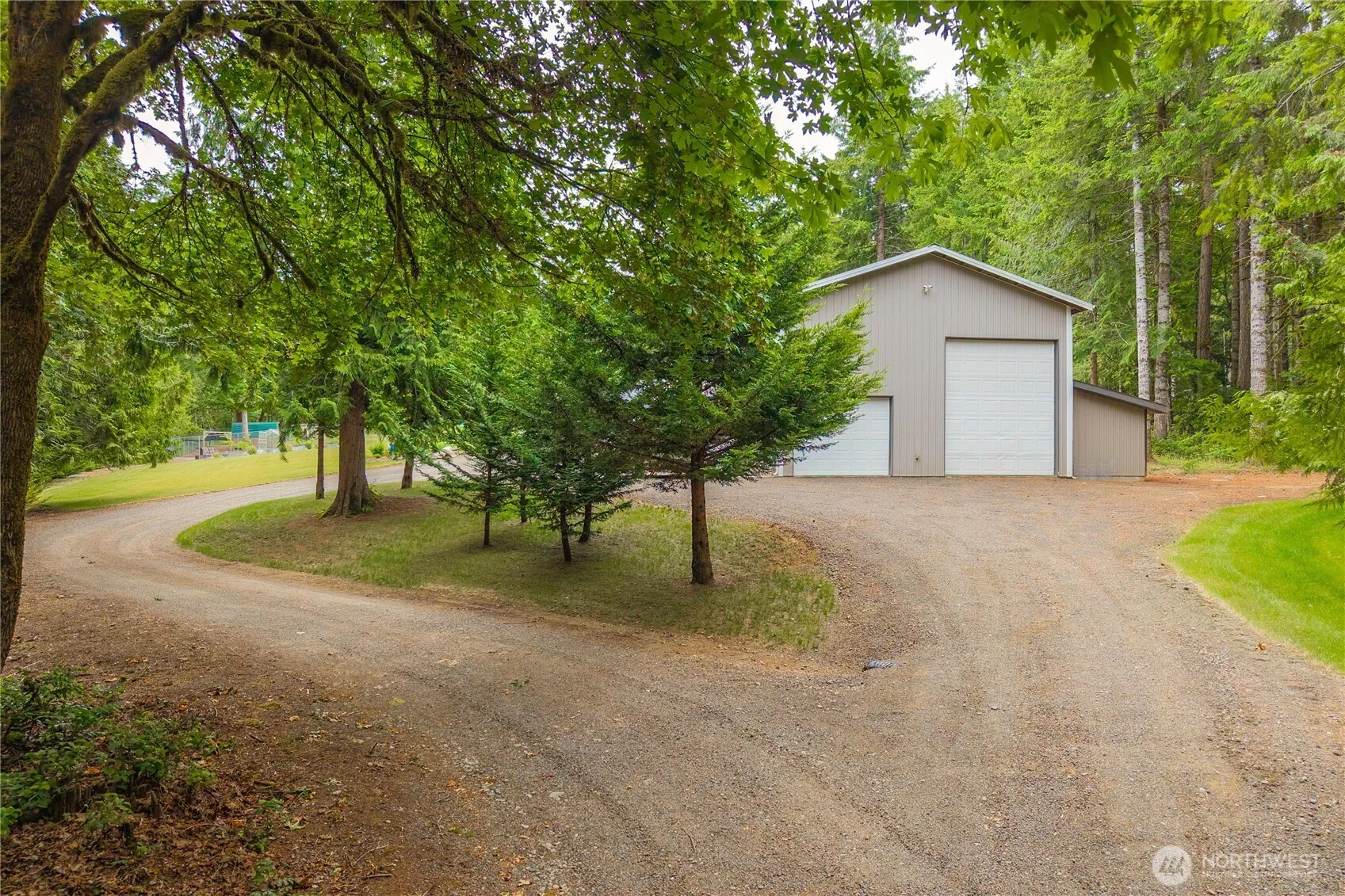 Property photo for 1825 W Deegan Road E, Shelton photo 4