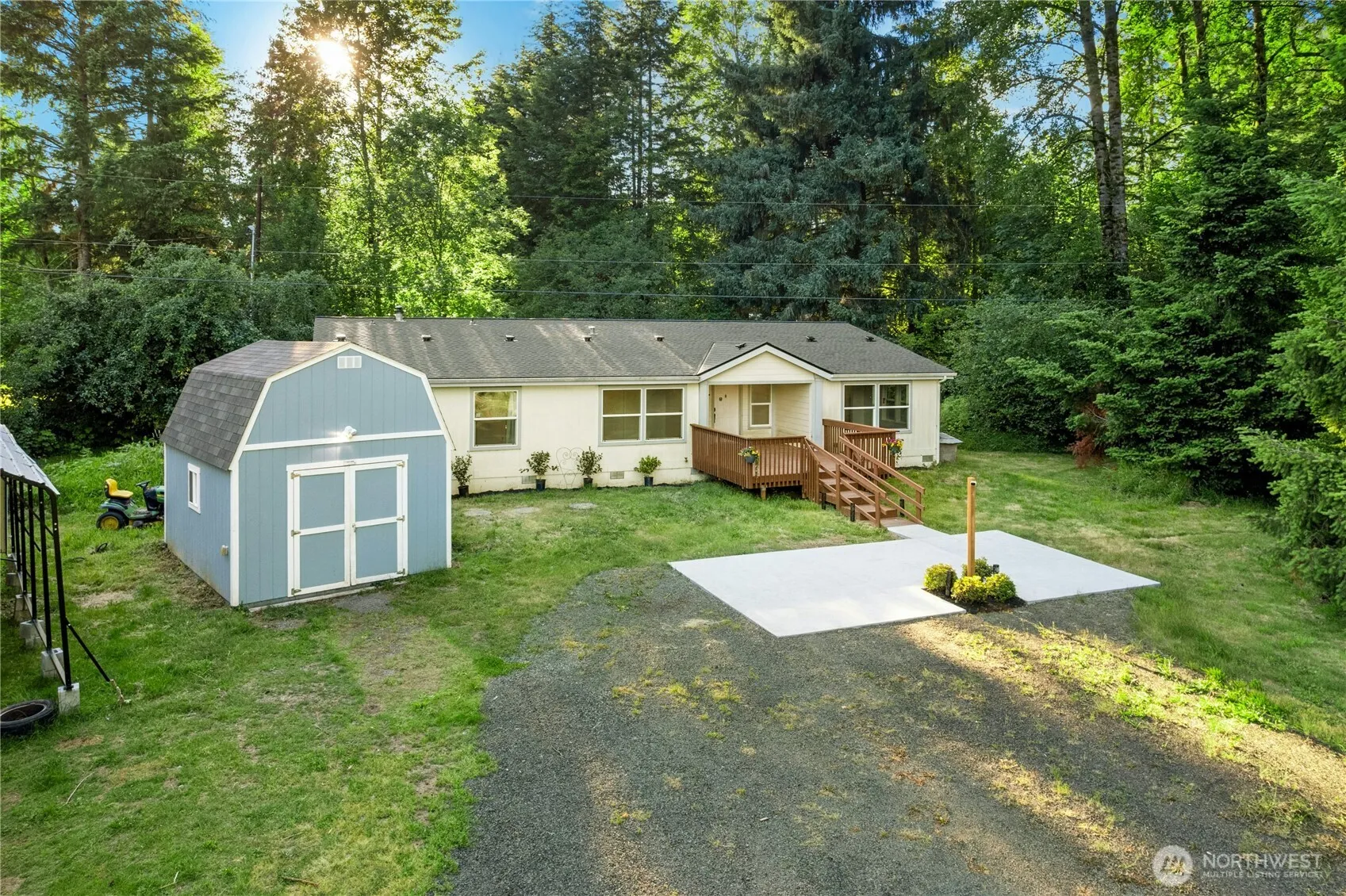 Property photo for 4916 Palermo Rosa Lane Sw, Olympia photo 3
