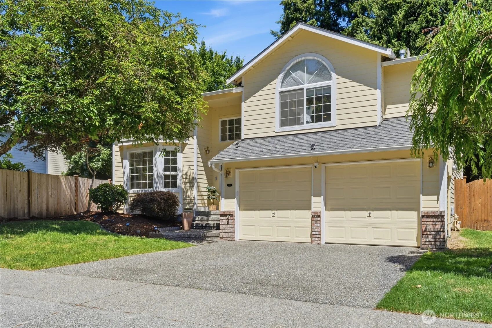Property photo for 3103 200th Place Se, Bothell photo 2