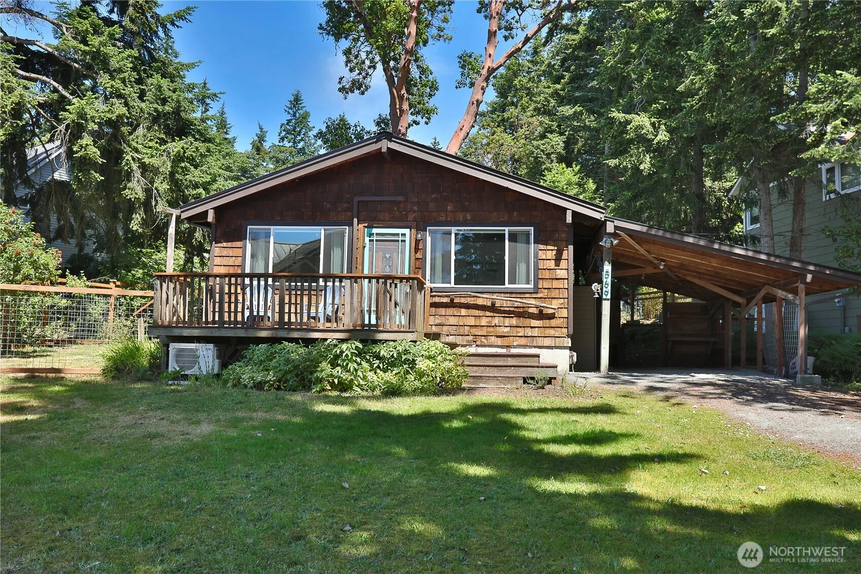 Property photo for 569 Otter Way, Freeland