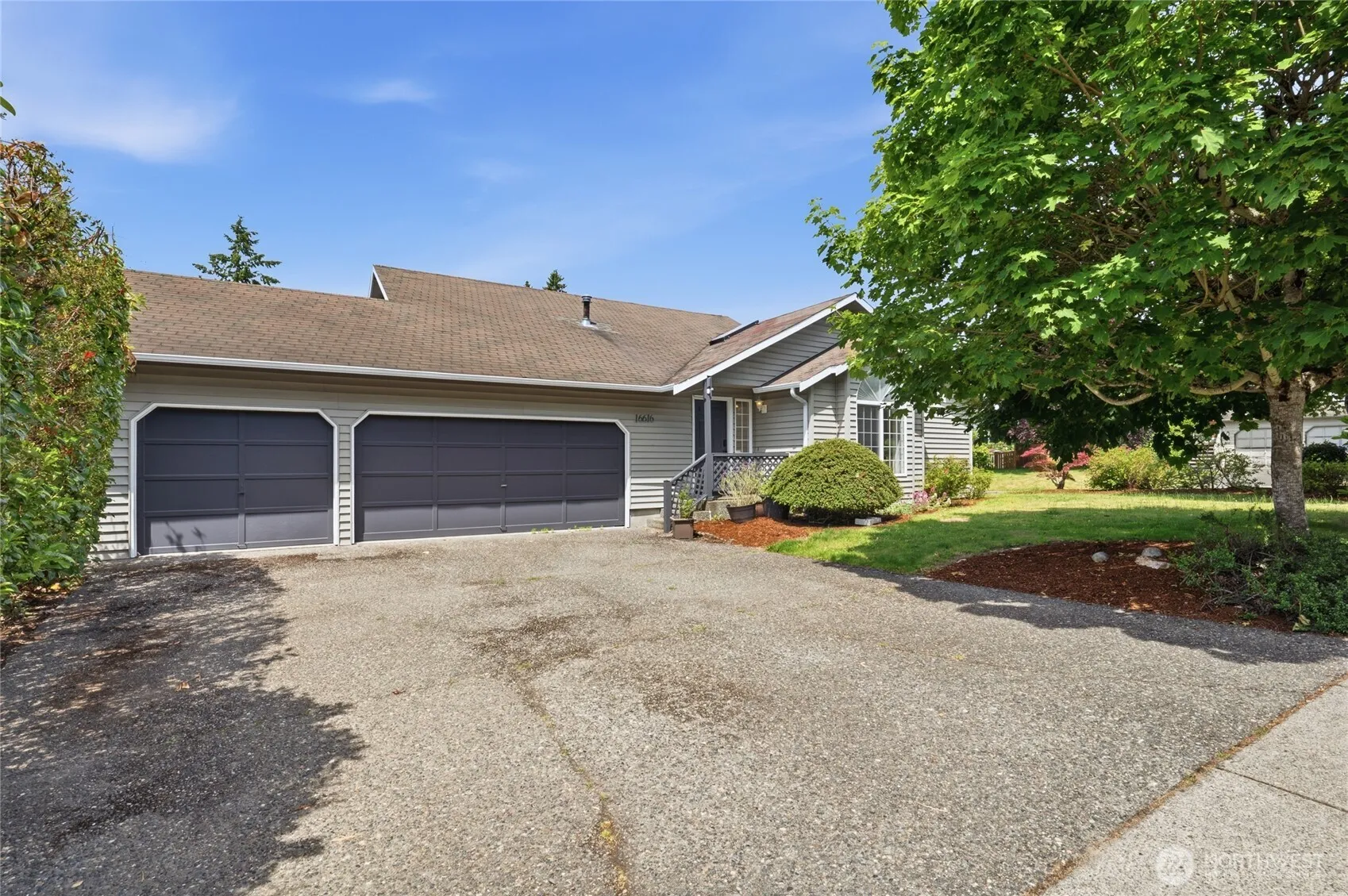 Property photo for 16616 37th Place W, Lynnwood photo 2