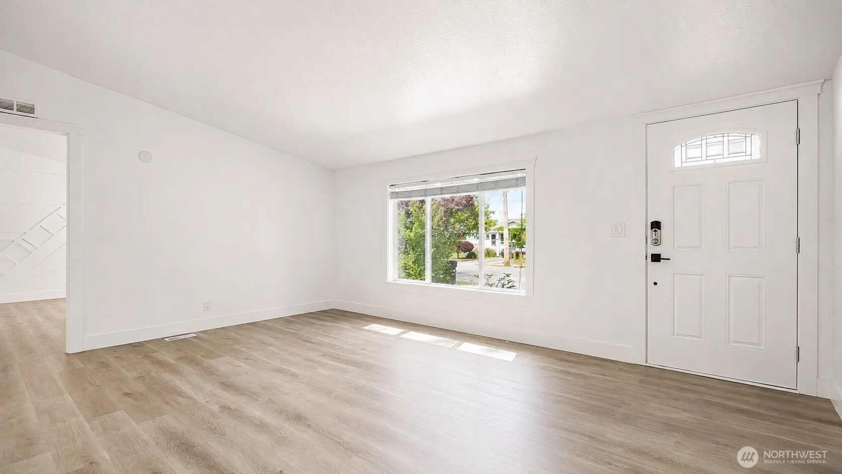 Property photo for 322 Chicago Boulevard S #10, Pacific photo 4