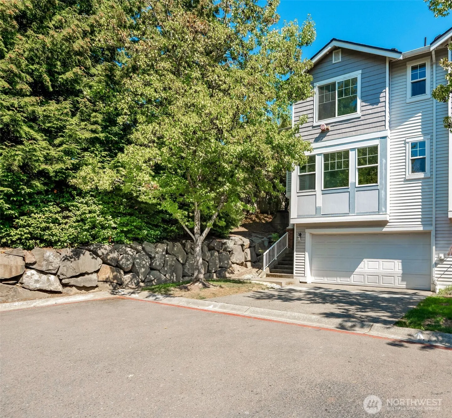 Property photo for 4740 Lake Place South #a, Renton