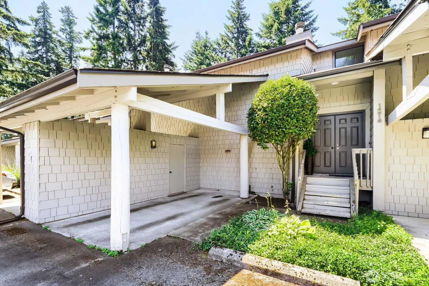 Property photo for 14615 Ne 35th Street #k4, Bellevue