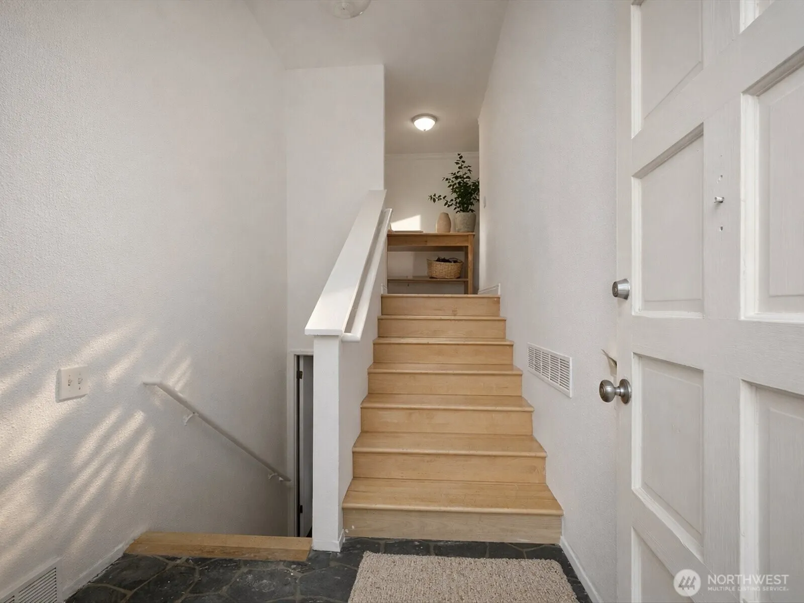 Property photo for 4848 S 170th Street, Sea Tac photo 2