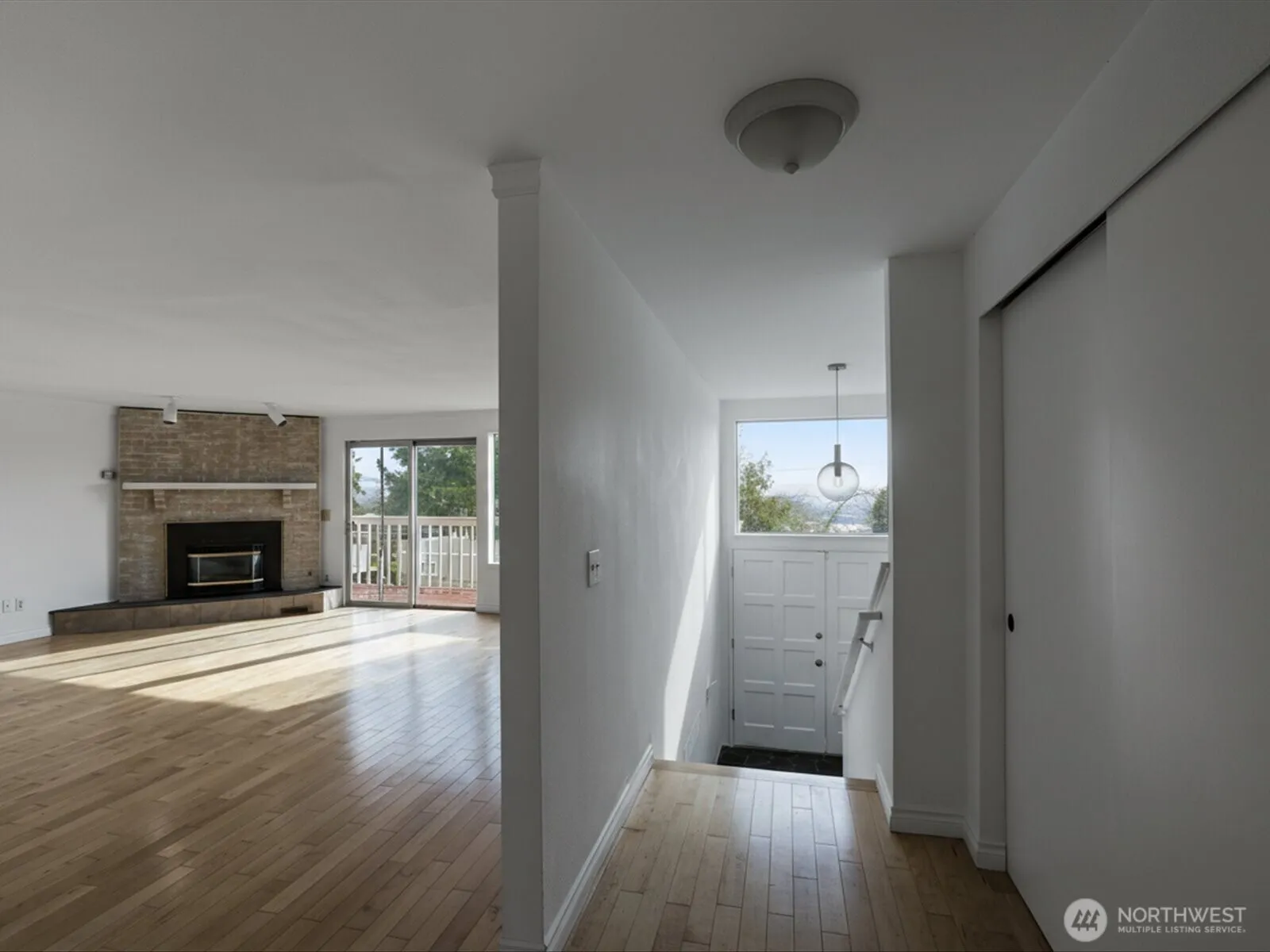 Property photo for 4848 S 170th Street, Sea Tac photo 3