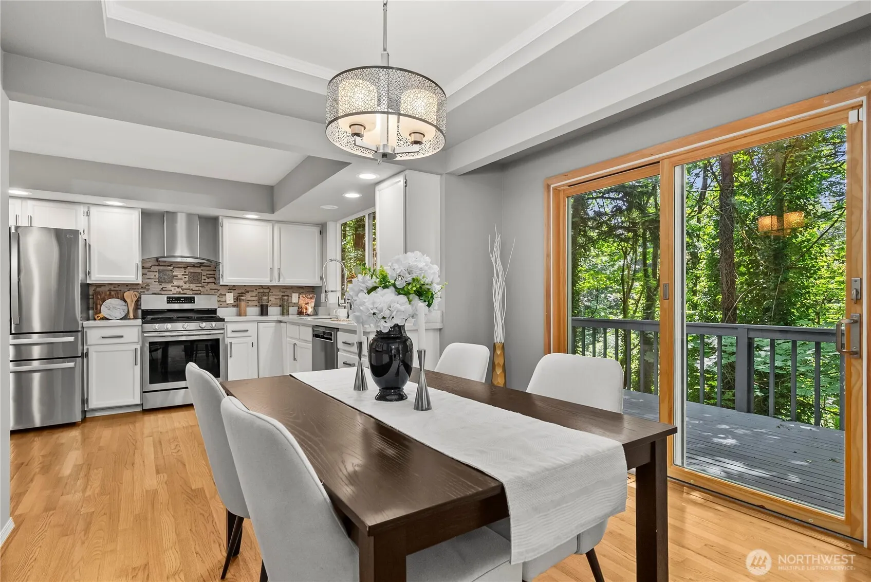 Property photo for 9123 Ne 145th Street, Kirkland photo 4