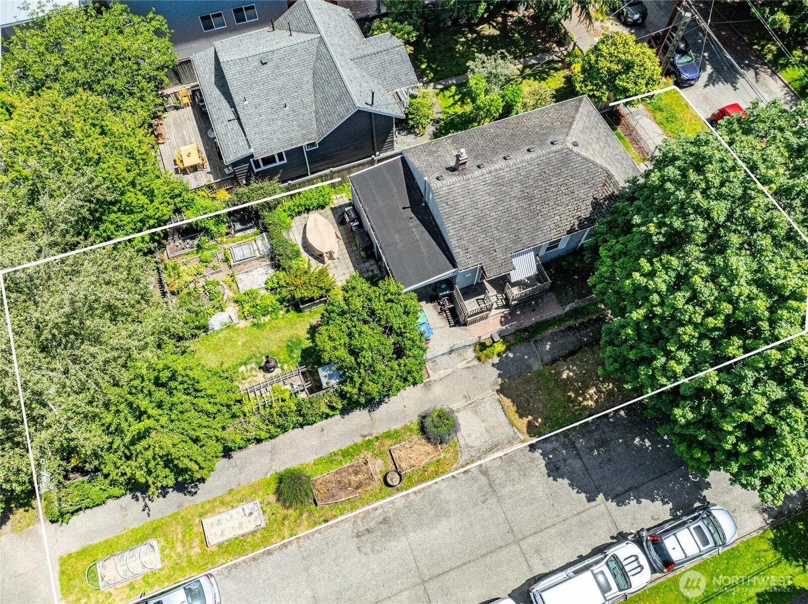 Property photo for 5050 50th Avenue Sw, Seattle photo 4