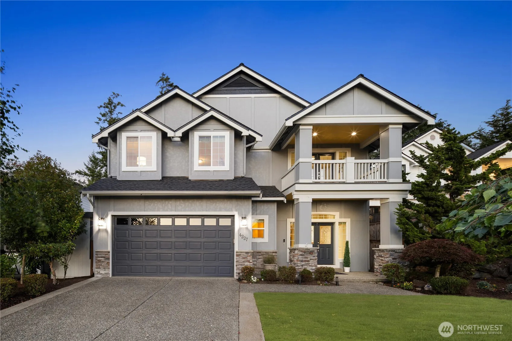 Property photo for 4227 Ne 27th Place, Renton