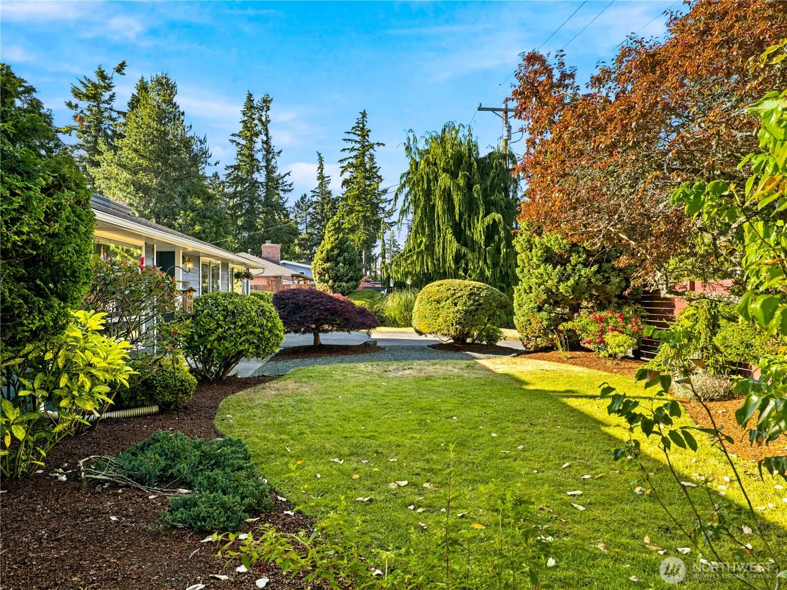 Property photo for 21822 92nd Avenue W, Edmonds photo 3