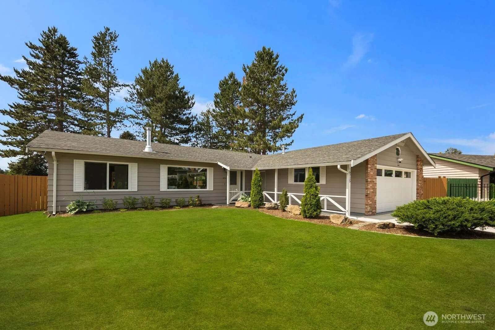 Property photo for 16715 116th Place Se, Renton photo 2