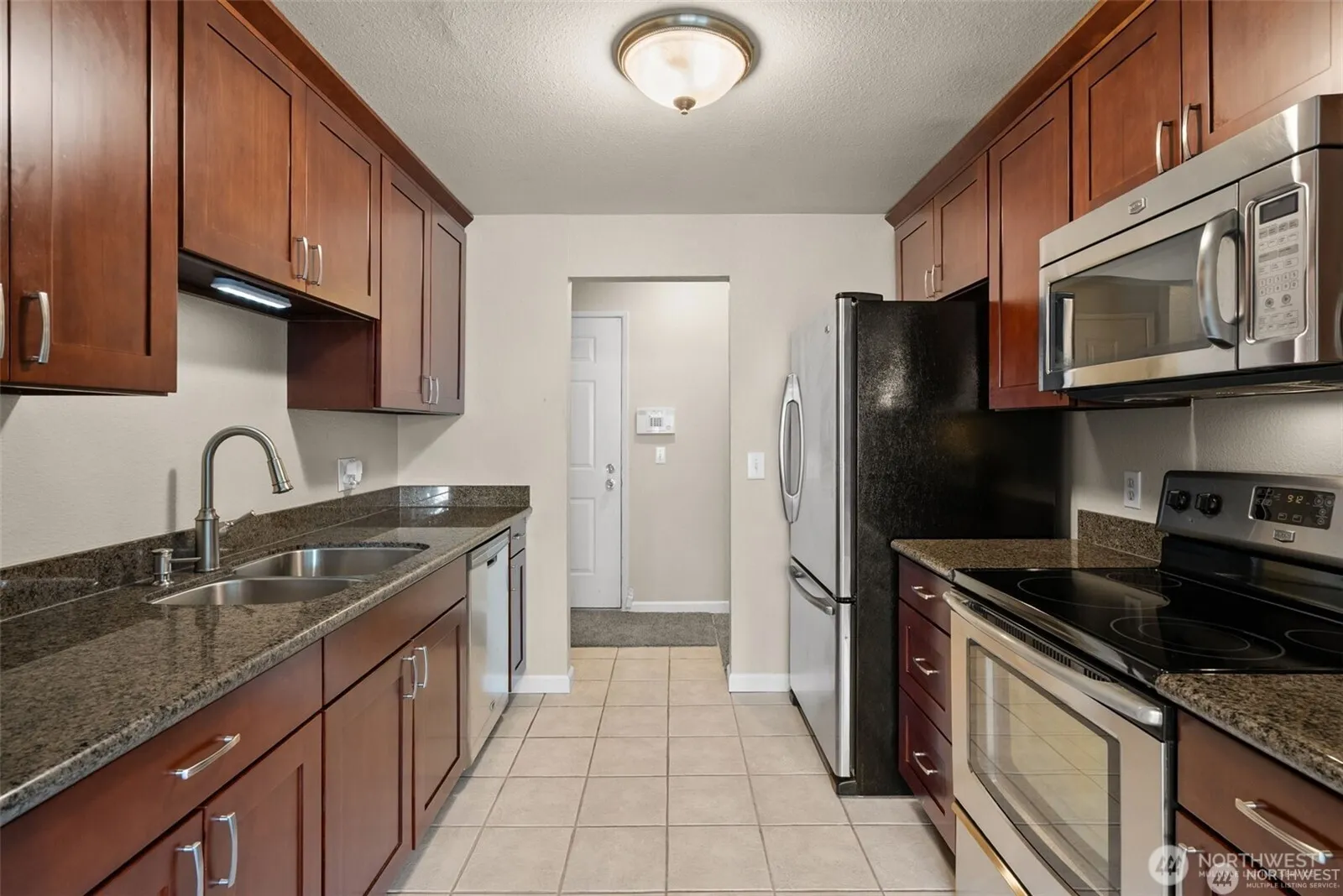 Property photo for 1800 Sw 318th Pl #31c, Federal Way photo 4