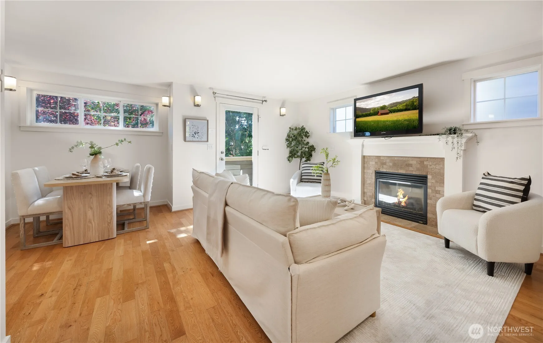 Property photo for 1608 Nw 65th Street #a, Seattle photo 5