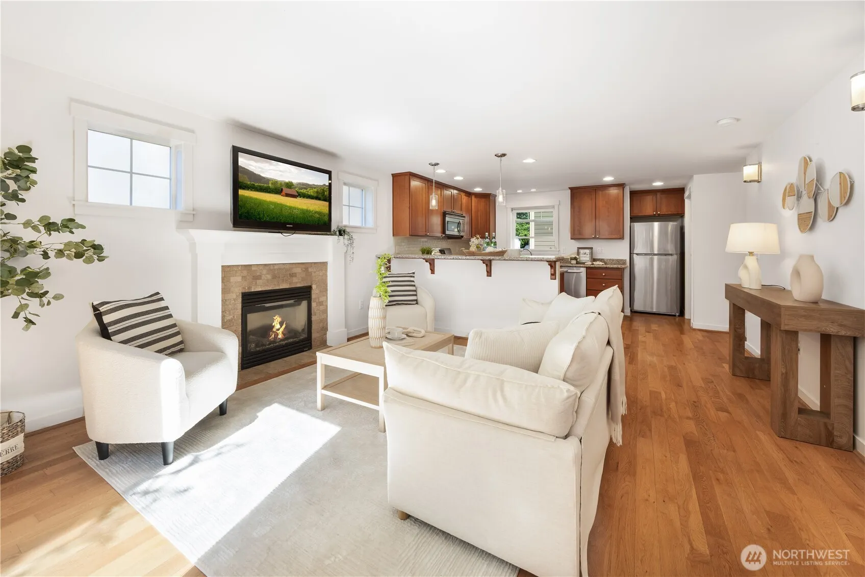 Property photo for 1608 Nw 65th Street #a, Seattle photo 3