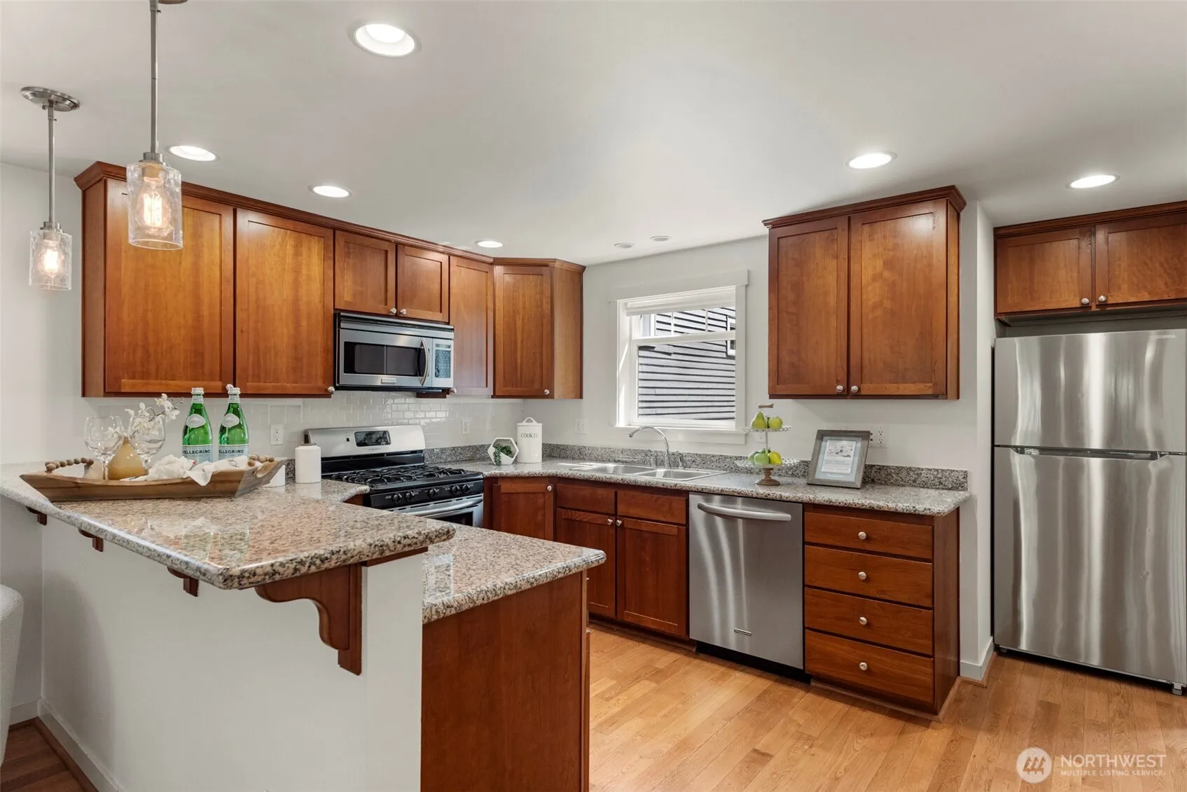 Property photo for 1608 Nw 65th Street #a, Seattle photo 5