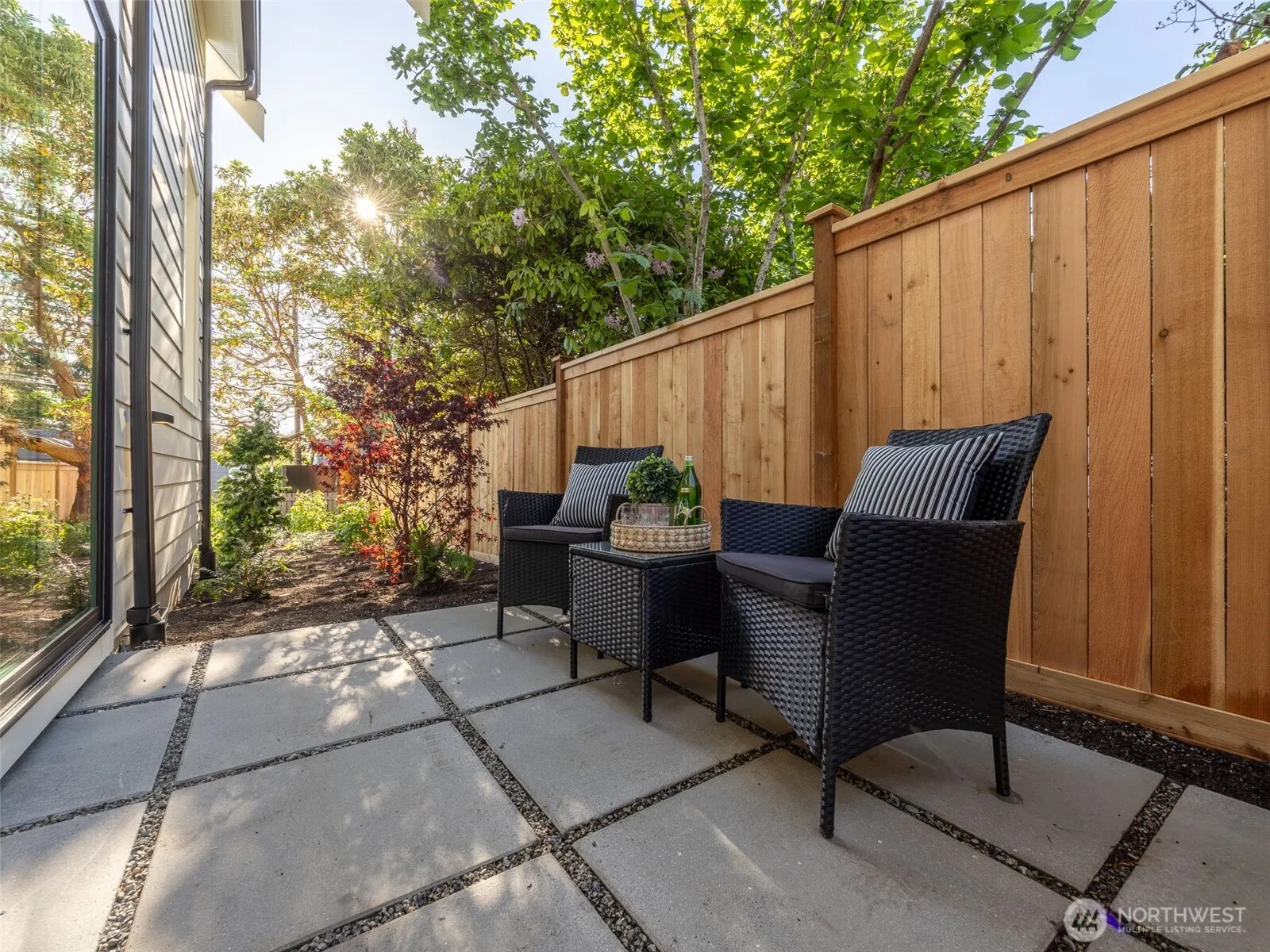 Property photo for 12544 2nd Avenue Nw, Seattle photo 4
