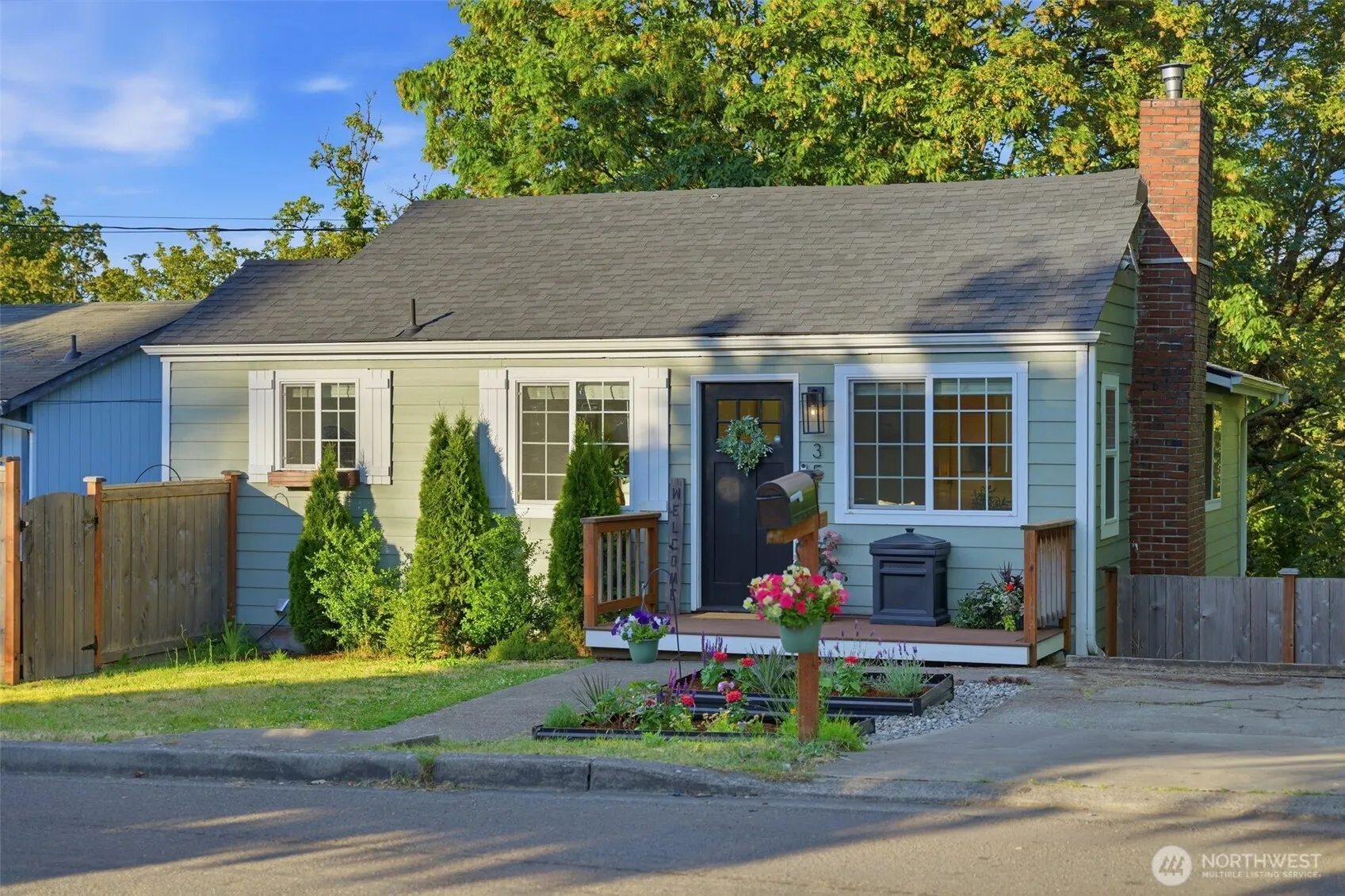 Property photo for 3511 E Grandview Avenue, Tacoma