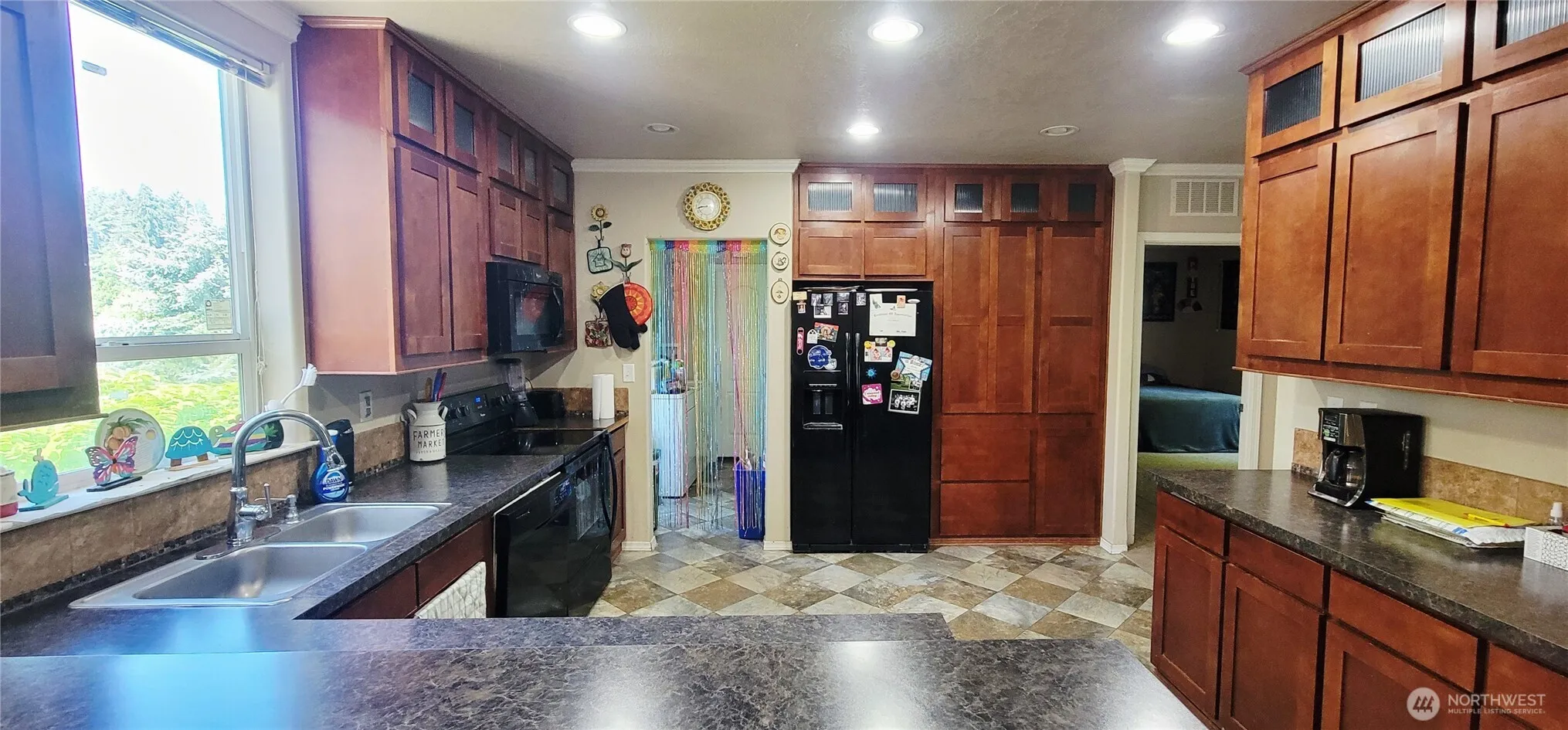 Property photo for 40 Se Foxglove Avenue, Shelton photo 5