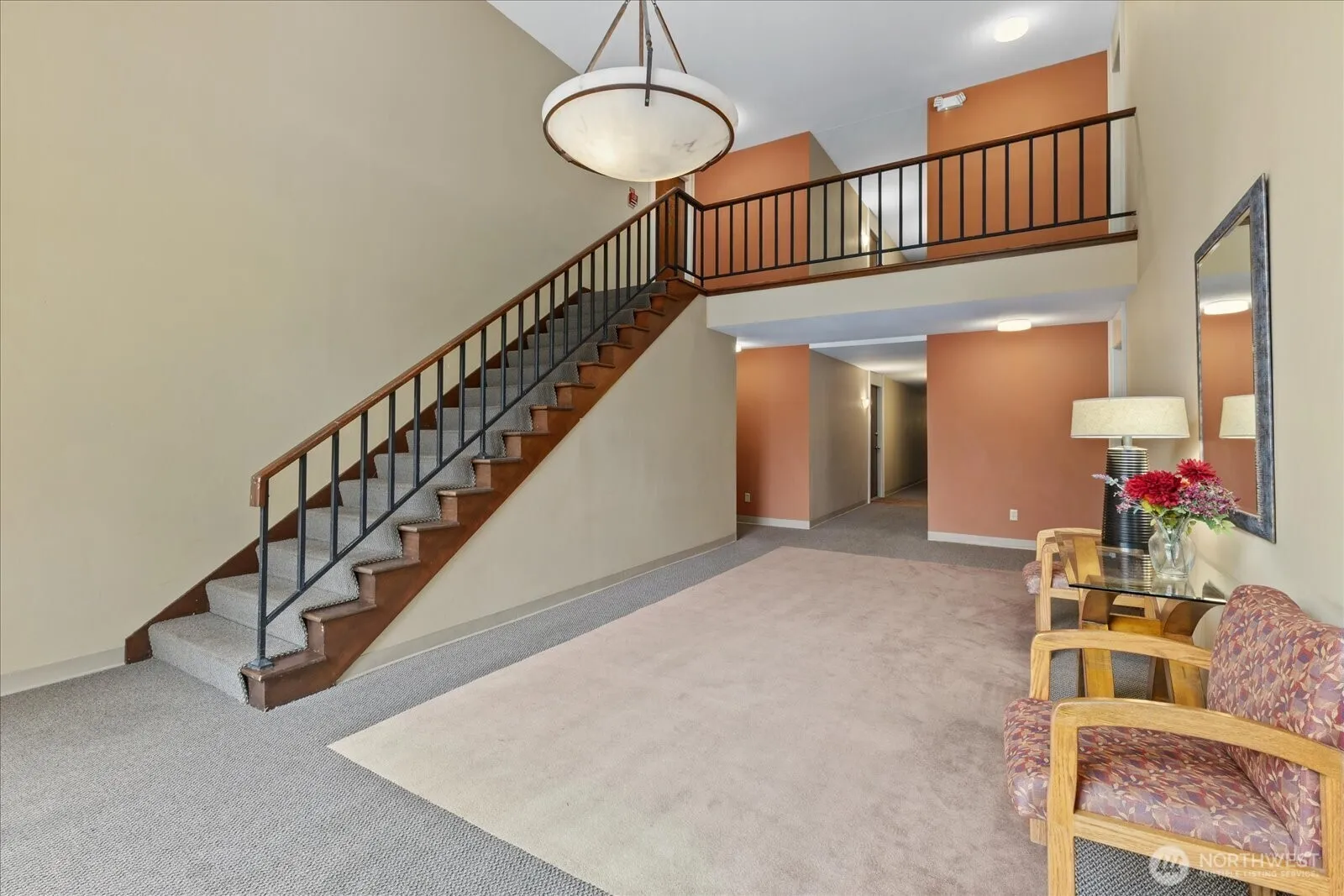 Property photo for 11006 Ne 68th Street #819, Kirkland photo 3