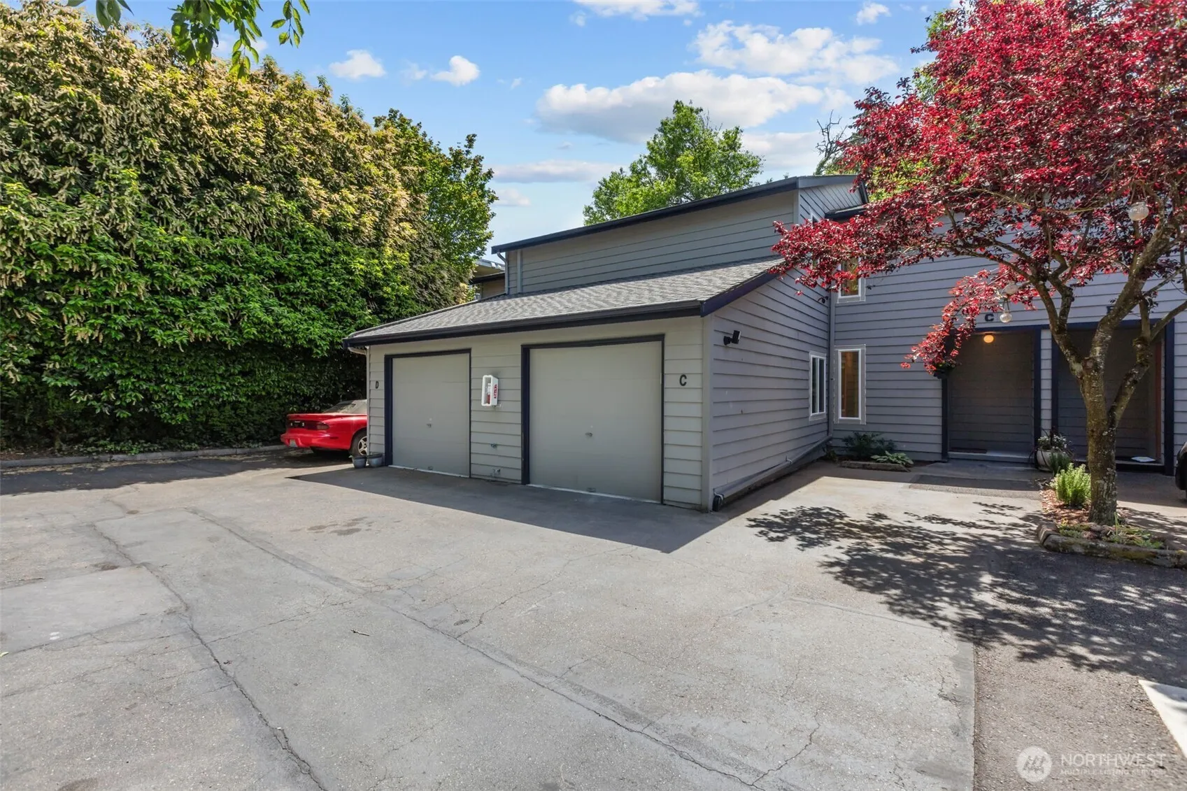Property photo for 15628 8th Avenue Sw #c, Burien photo 4