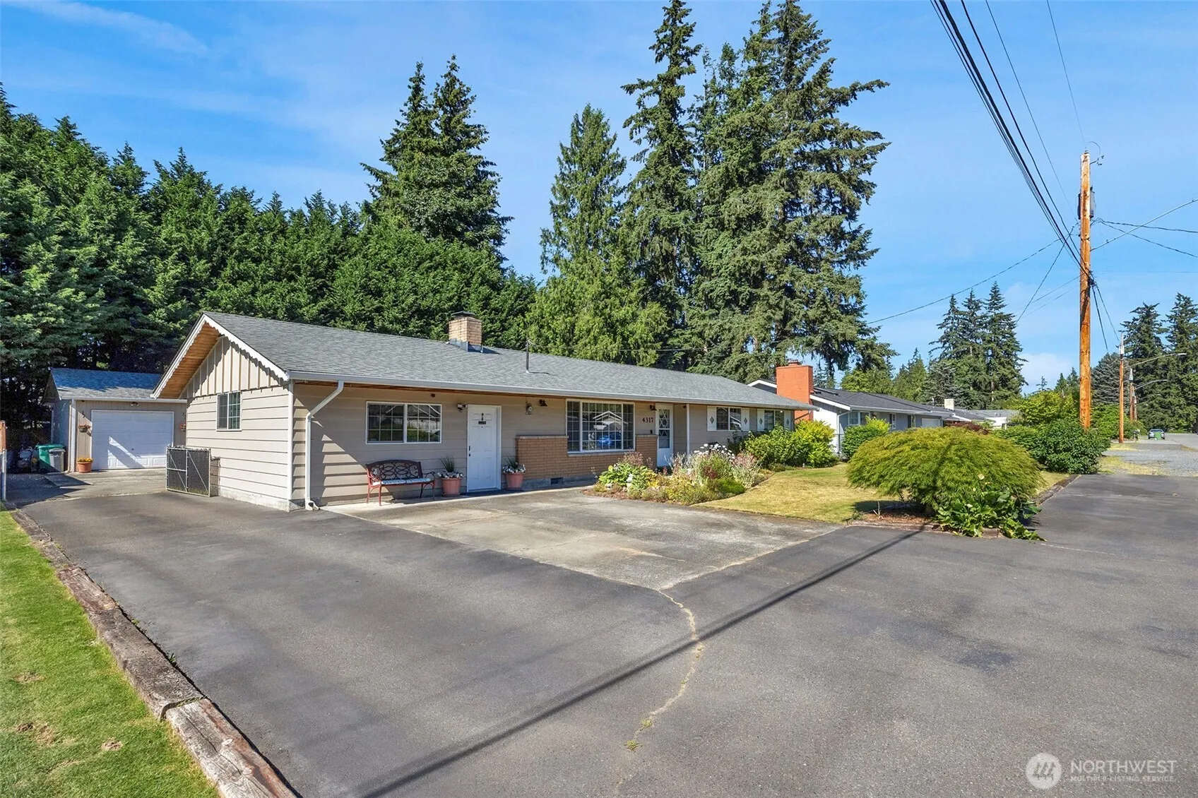 Property photo for 4317 106th Place Ne, Marysville photo 3