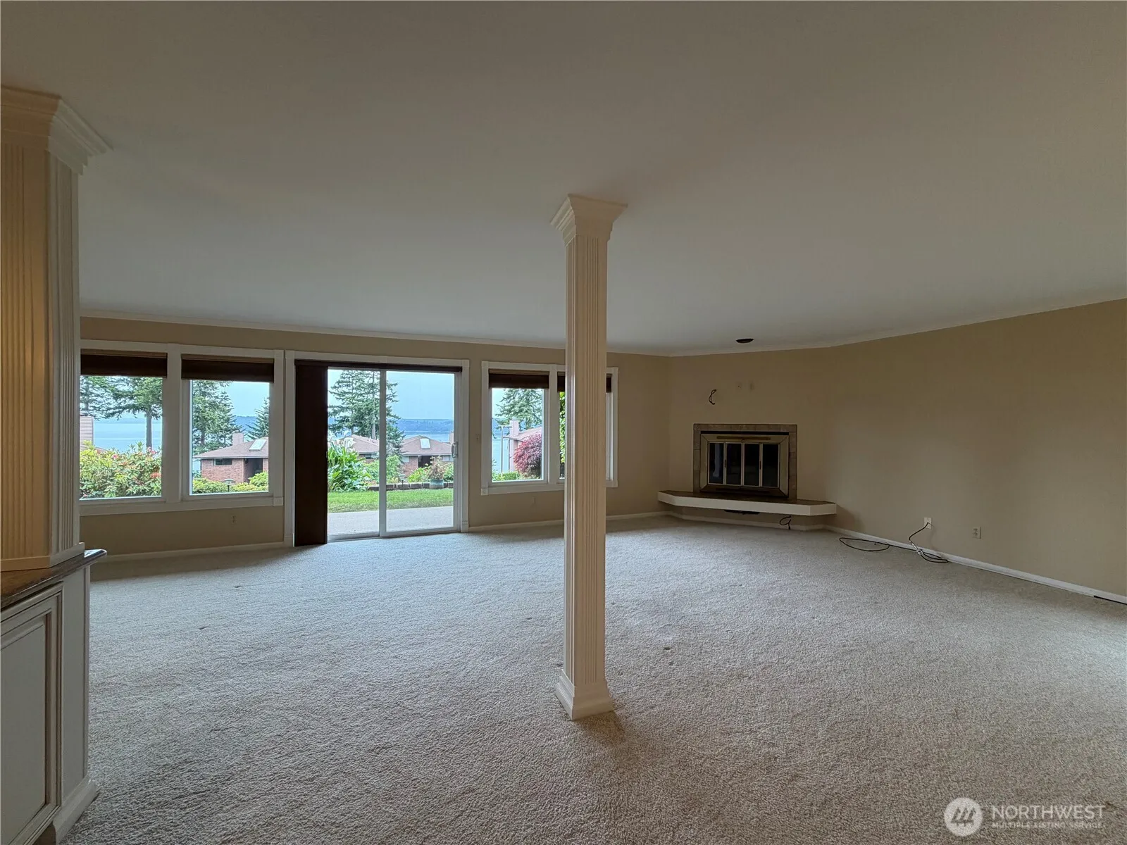 Property photo for 8112 53rd Avenue W #611, Mukilteo photo 5