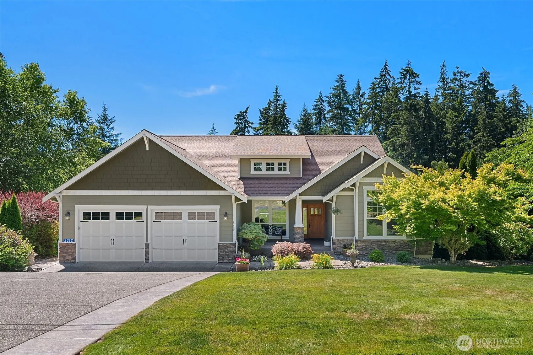 Property photo for 2312 Ne Solar View Court, Poulsbo