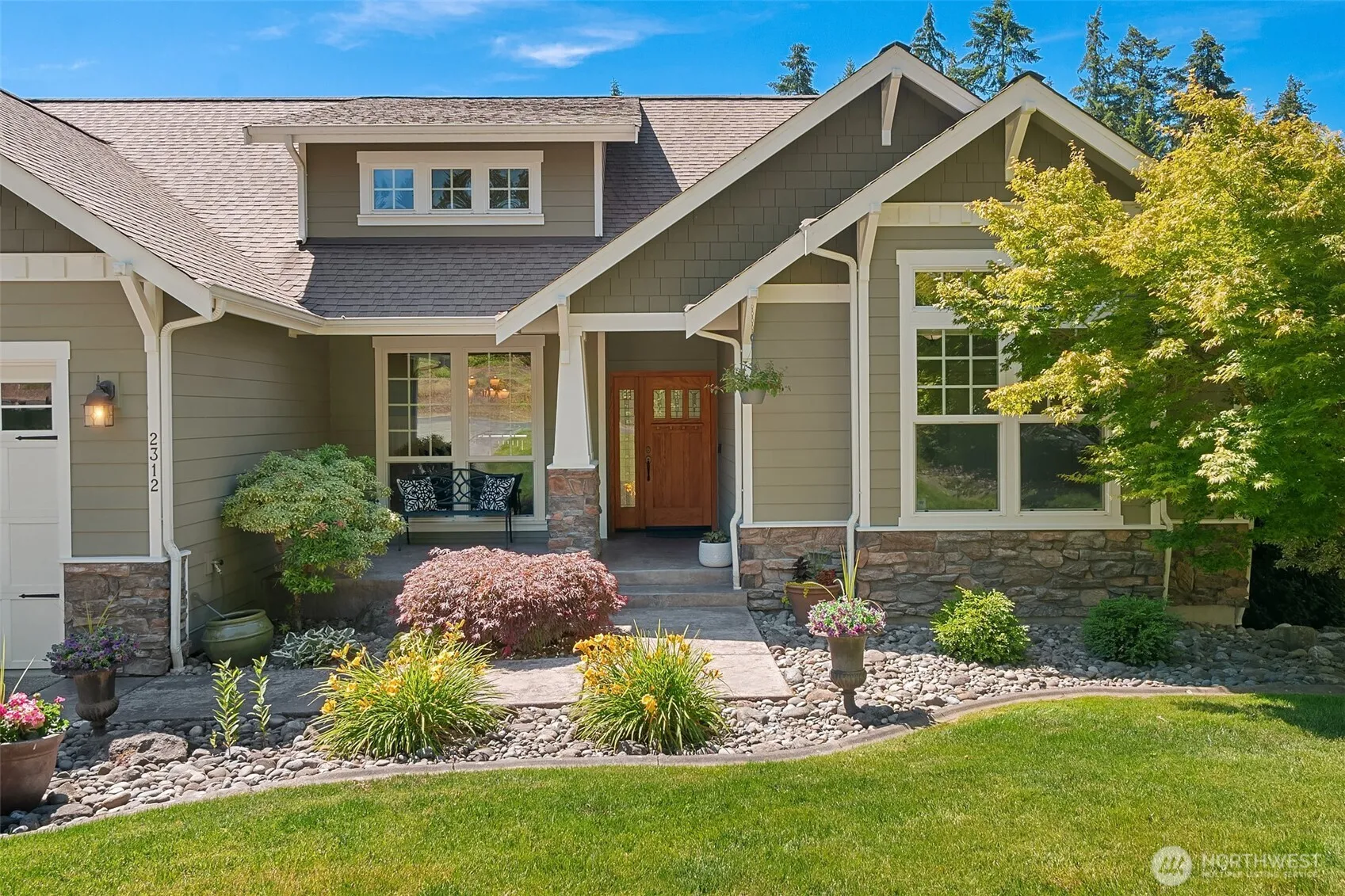 Property photo for 2312 Ne Solar View Court, Poulsbo photo 3