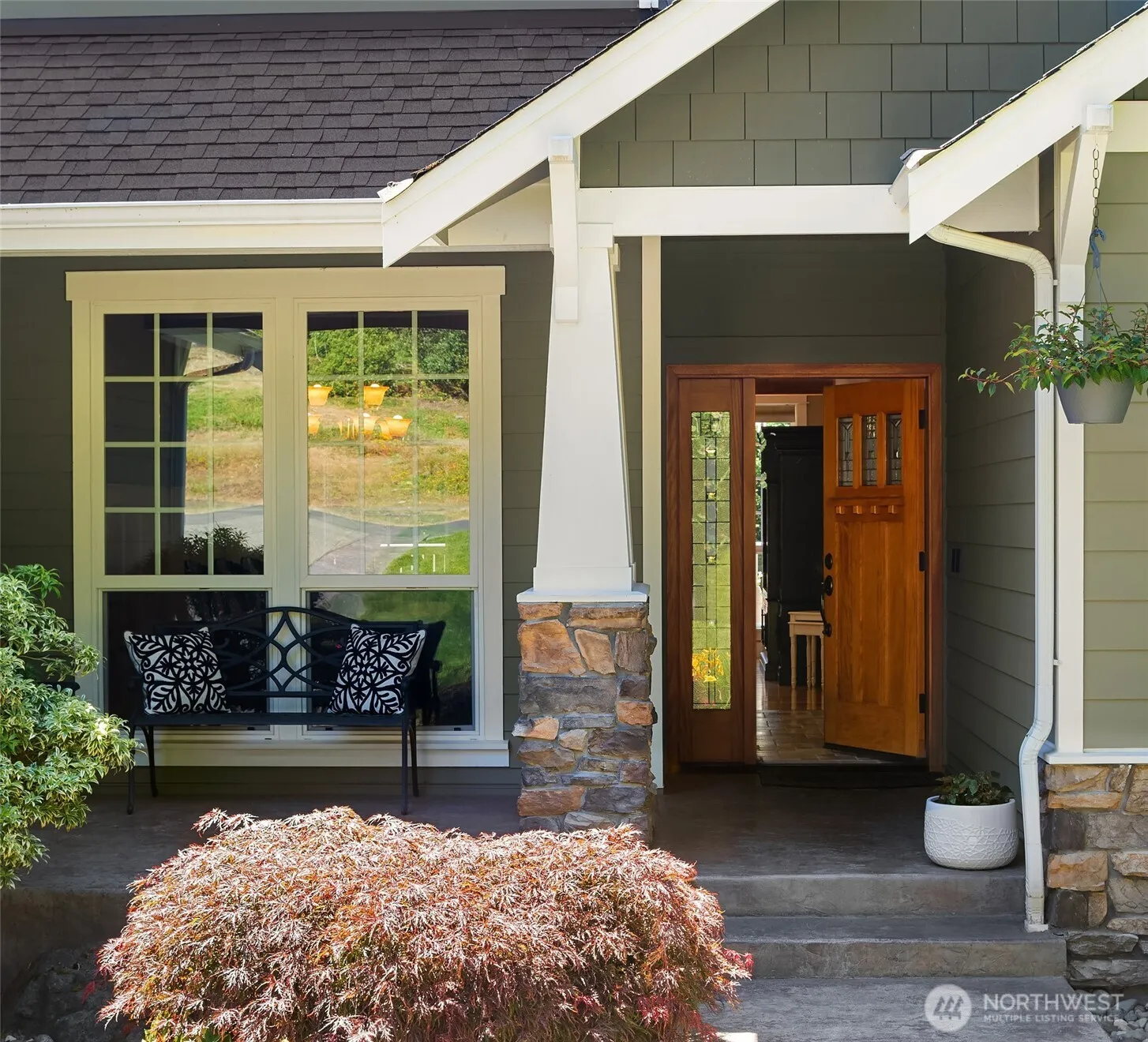 Property photo for 2312 Ne Solar View Court, Poulsbo photo 4