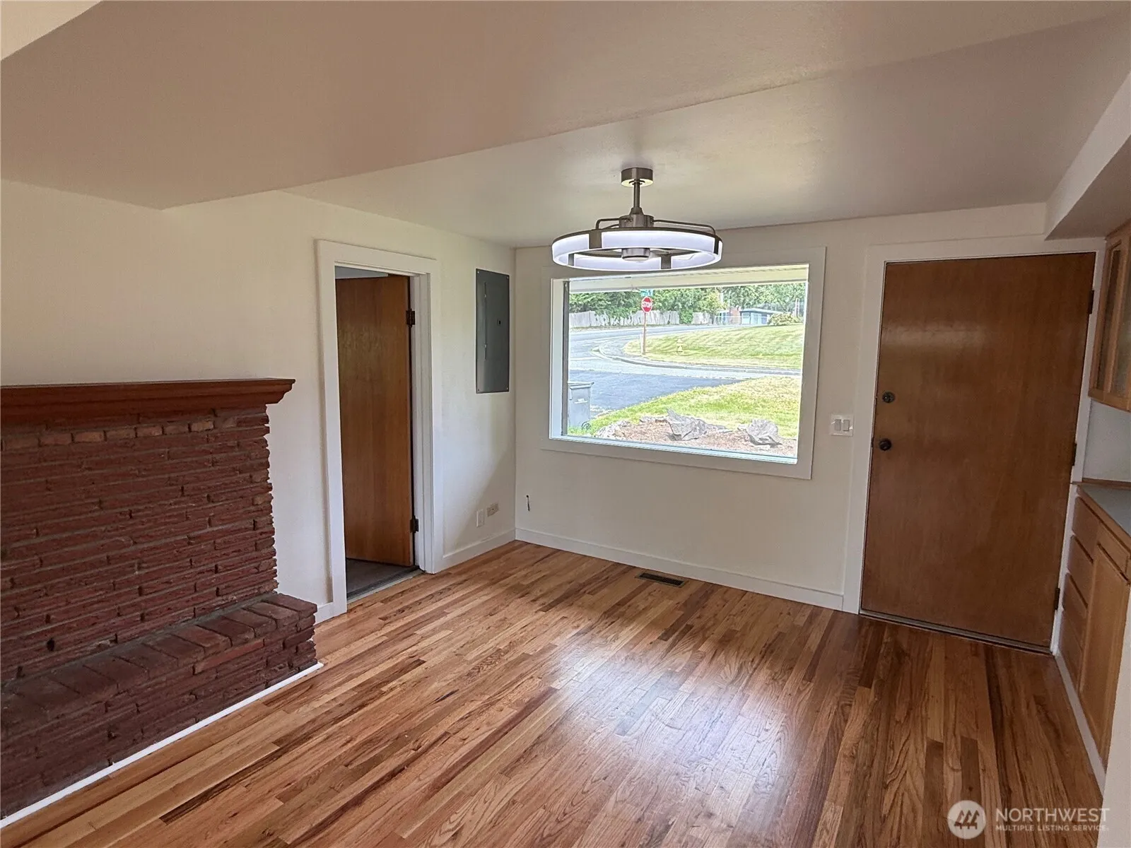 Property photo for 4626 84th Street Sw, Mukilteo photo 5