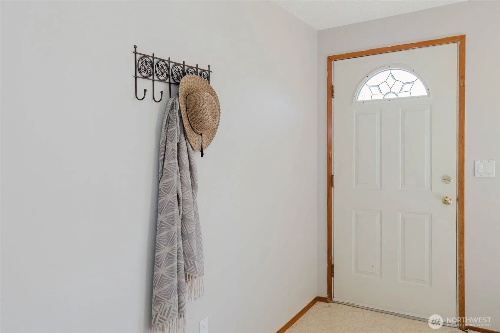 Property photo for 12712 1st Avenue Ct E, Tacoma photo 3