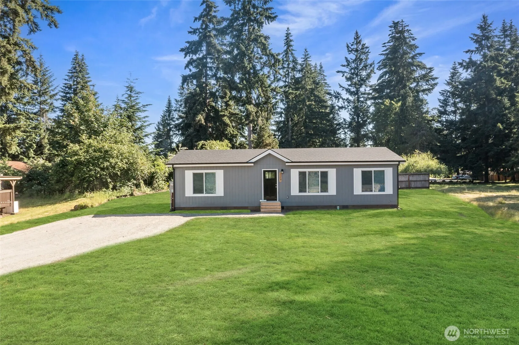 Property photo for 17005 Linden Court Se, Yelm photo 3