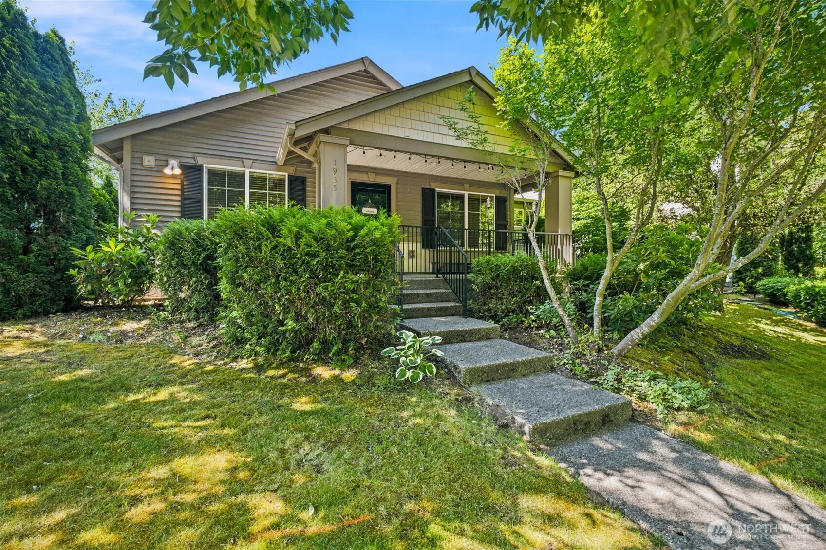 Property photo for 1935 65th Avenue Se, Tumwater photo 2