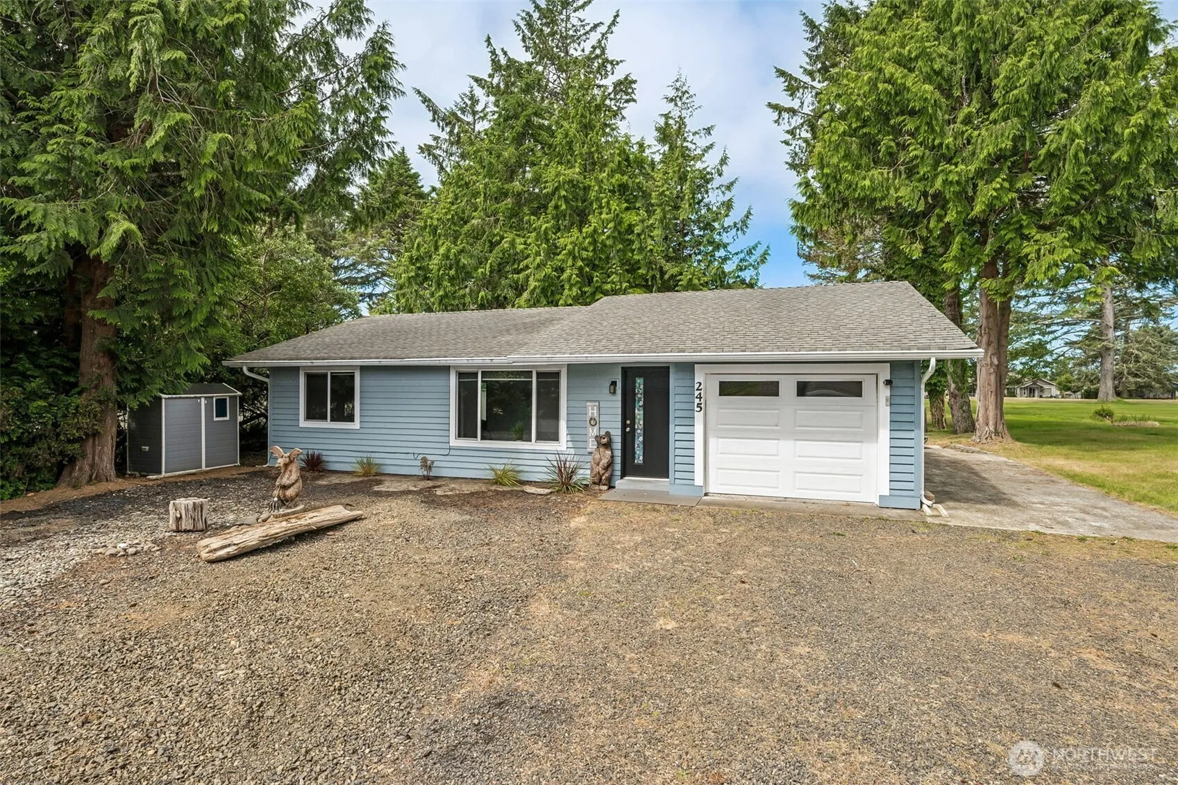 Property photo for 245 Dolphin Avenue Ne, Ocean Shores