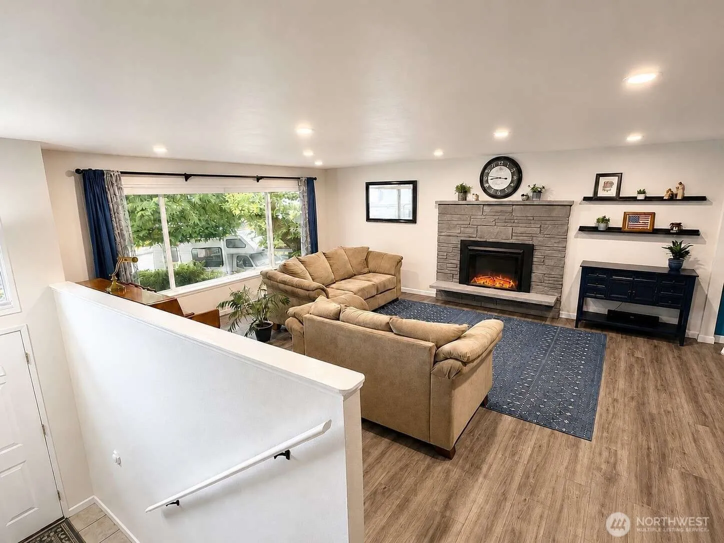 Property photo for 13042 Se 184th Place, Renton photo 4