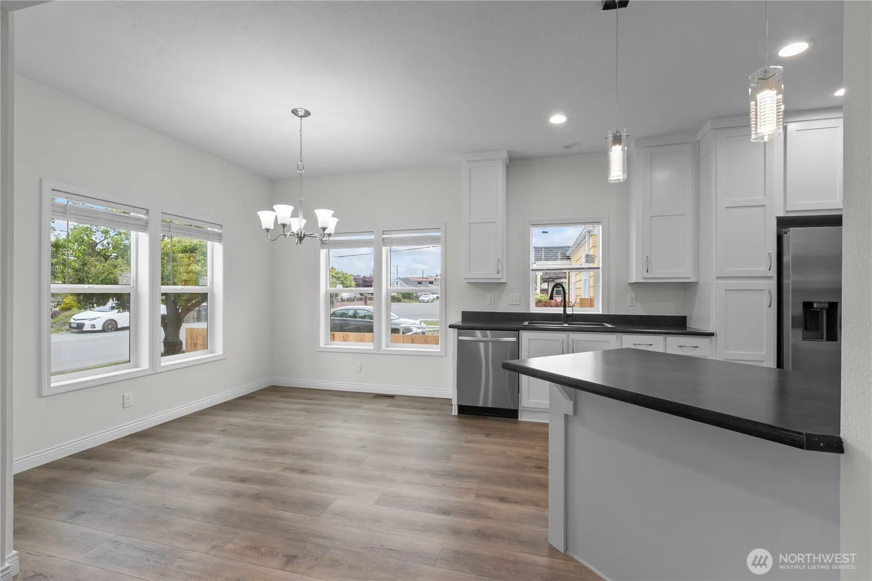 Property photo for 226 E Orange Avenue, Burlington photo 5