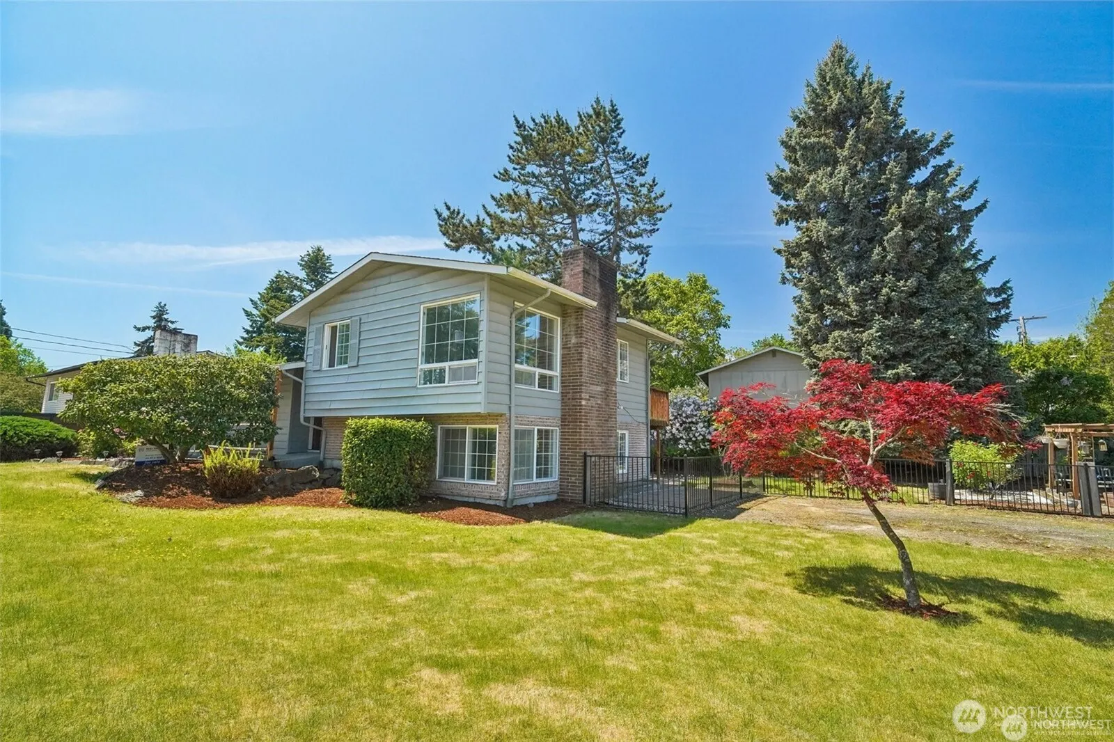 Property photo for 26307 20th Avenue S, Des Moines