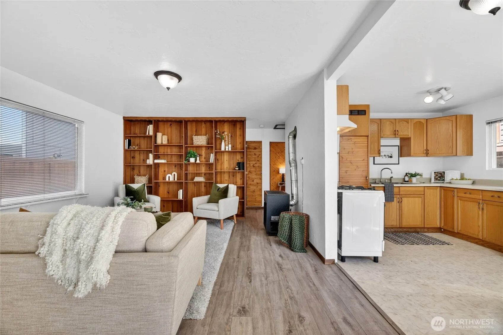 Property photo for 2827 Sw Nevada Street, Seattle photo 5