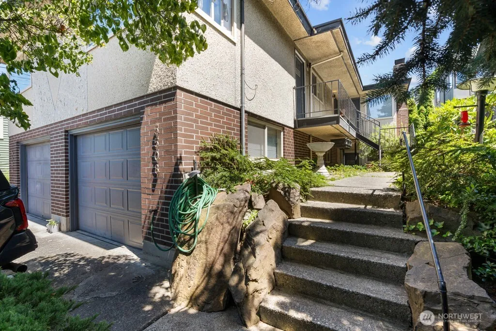 Property photo for 5506 7th Avenue Nw, Seattle photo 2