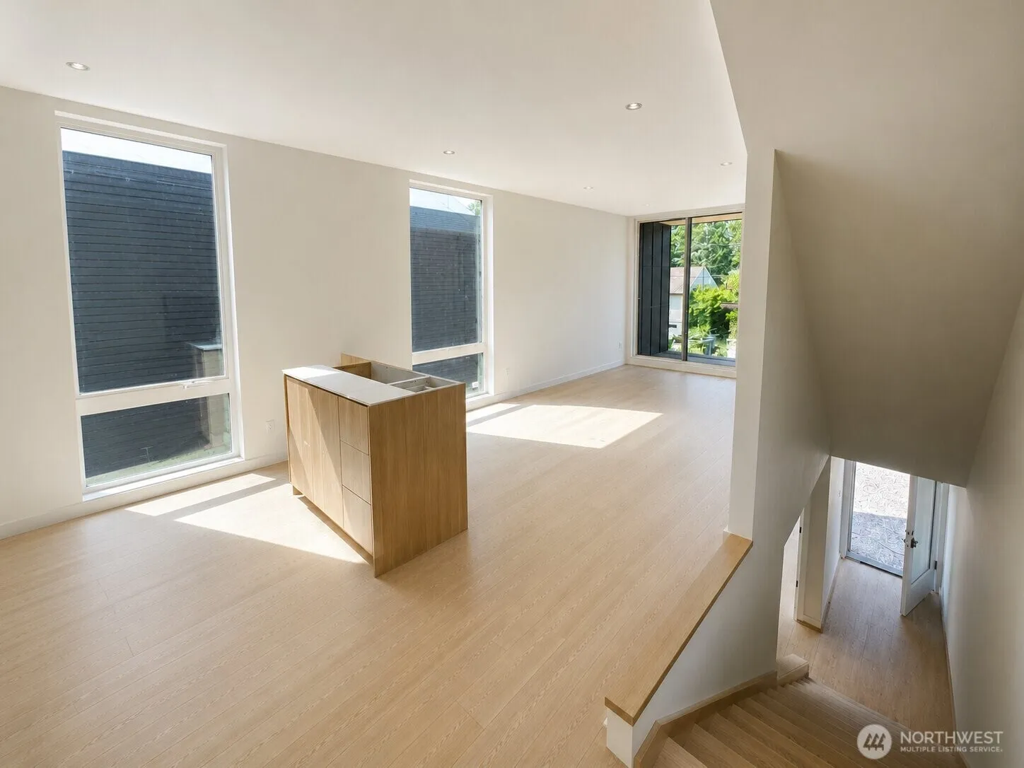 Property photo for 4907 Sw Canada Drive, Seattle photo 3
