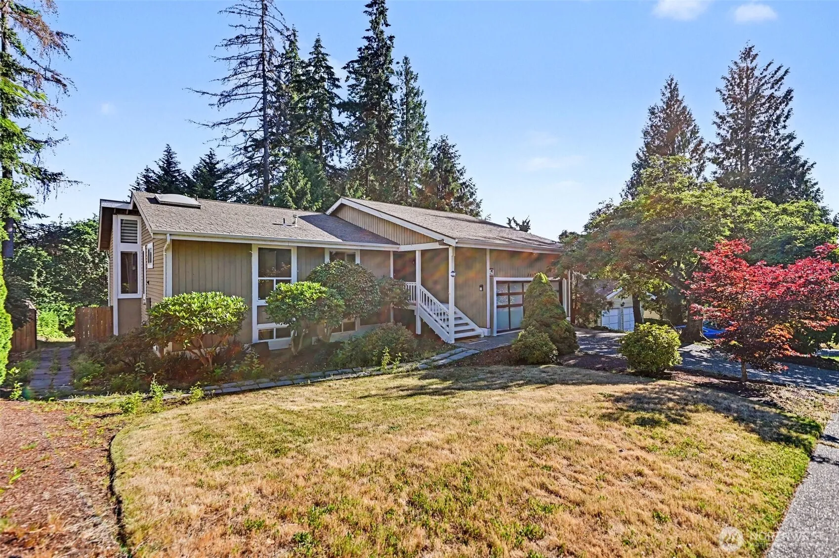 Property photo for 14023 Se 60th Street, Bellevue